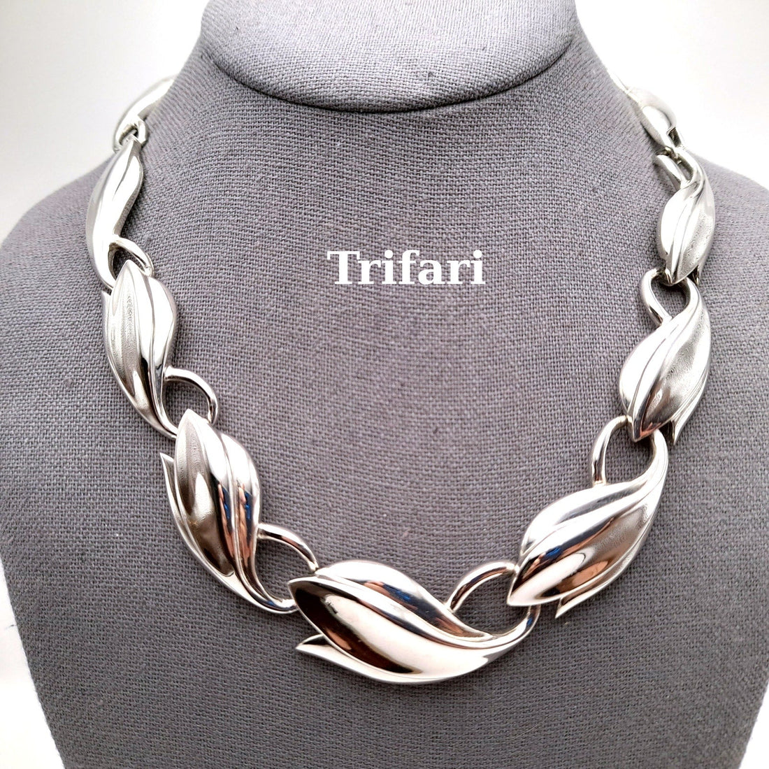 A Sparkling Legacy: The History of Trifari Costume Jewelry (Pre-2000)