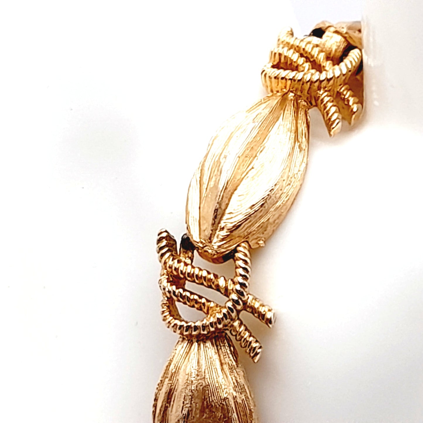 Vintage Crown Trifari Ribbon Gold Plated Bracelet, 7 1/8 Inches