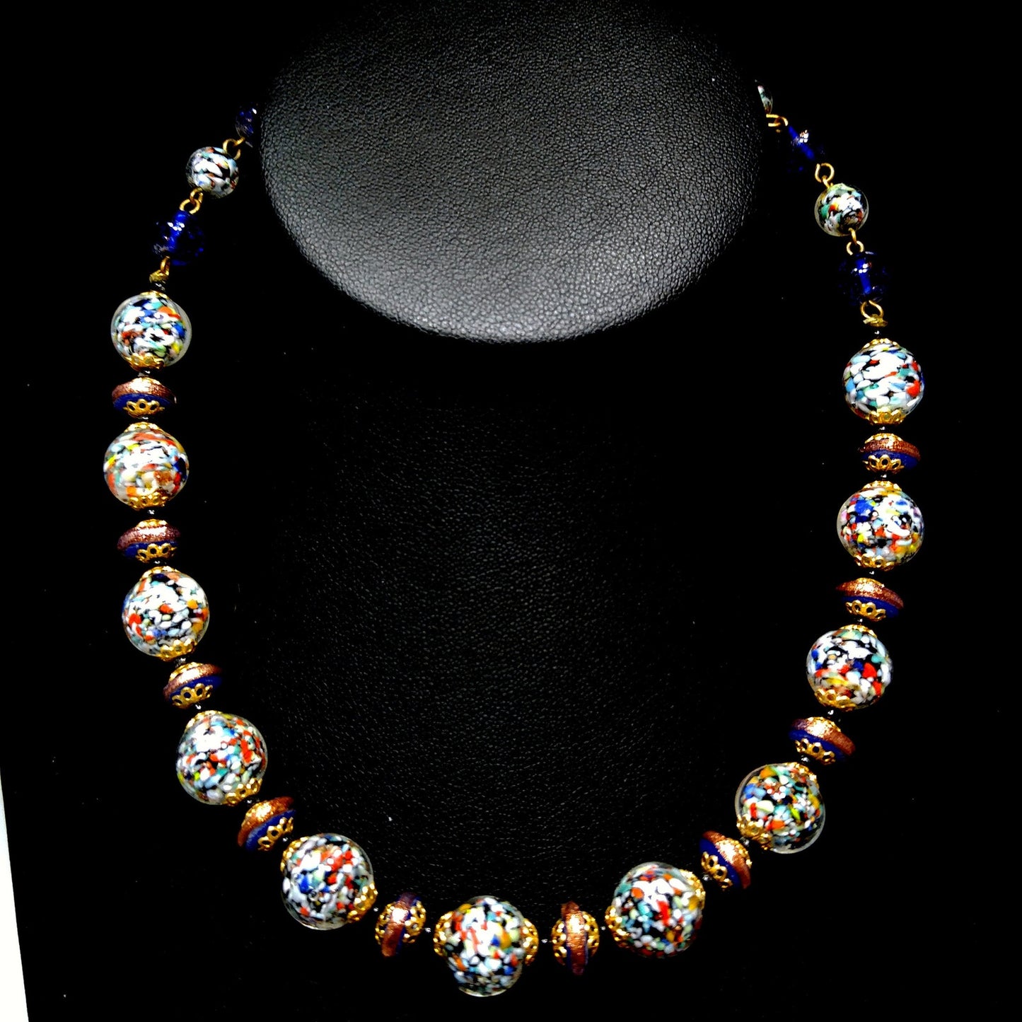 Murano Speckled Glass Beaded Necklace, Cobalt Blue Aventurine Glitter Glass, 1950s Vintage Jewelry