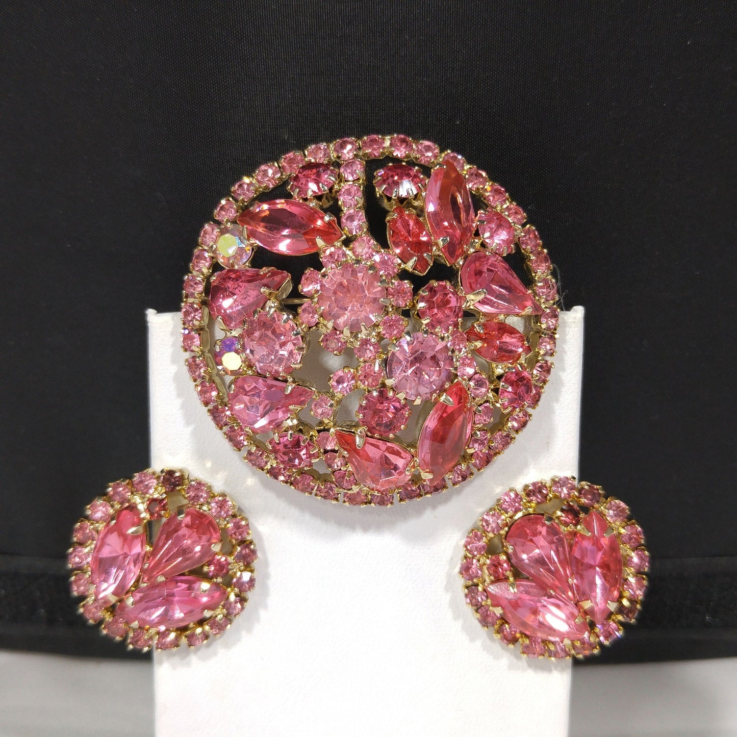 Weiss Pink Rhinestone Brooch Earrings Set, Gold Plated, 1960s Vintage Jewelry