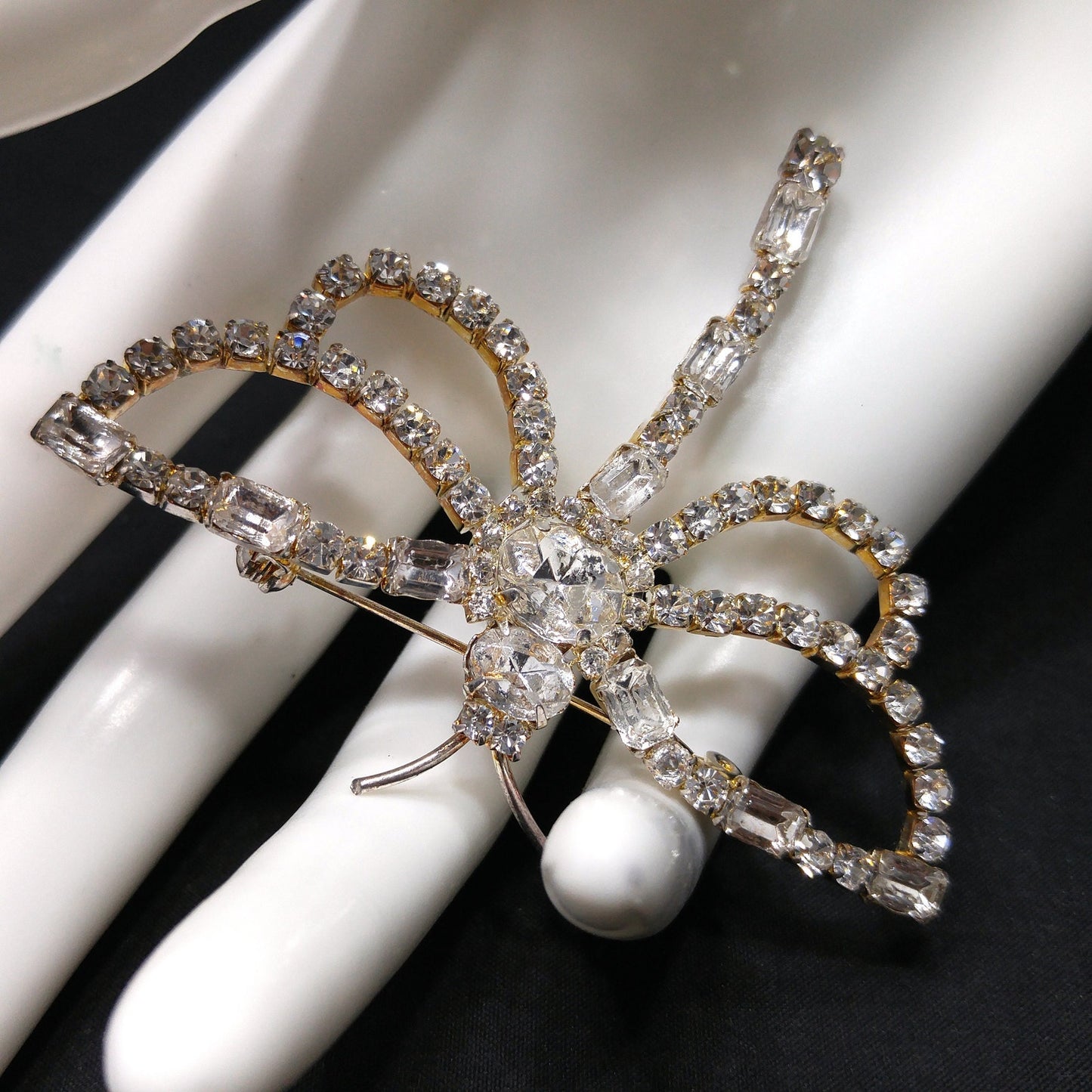 Clear Rhinestone Dragonfly Brooch, Mid-Century, Foil Back Stones, 1950s Vintage Jewelry