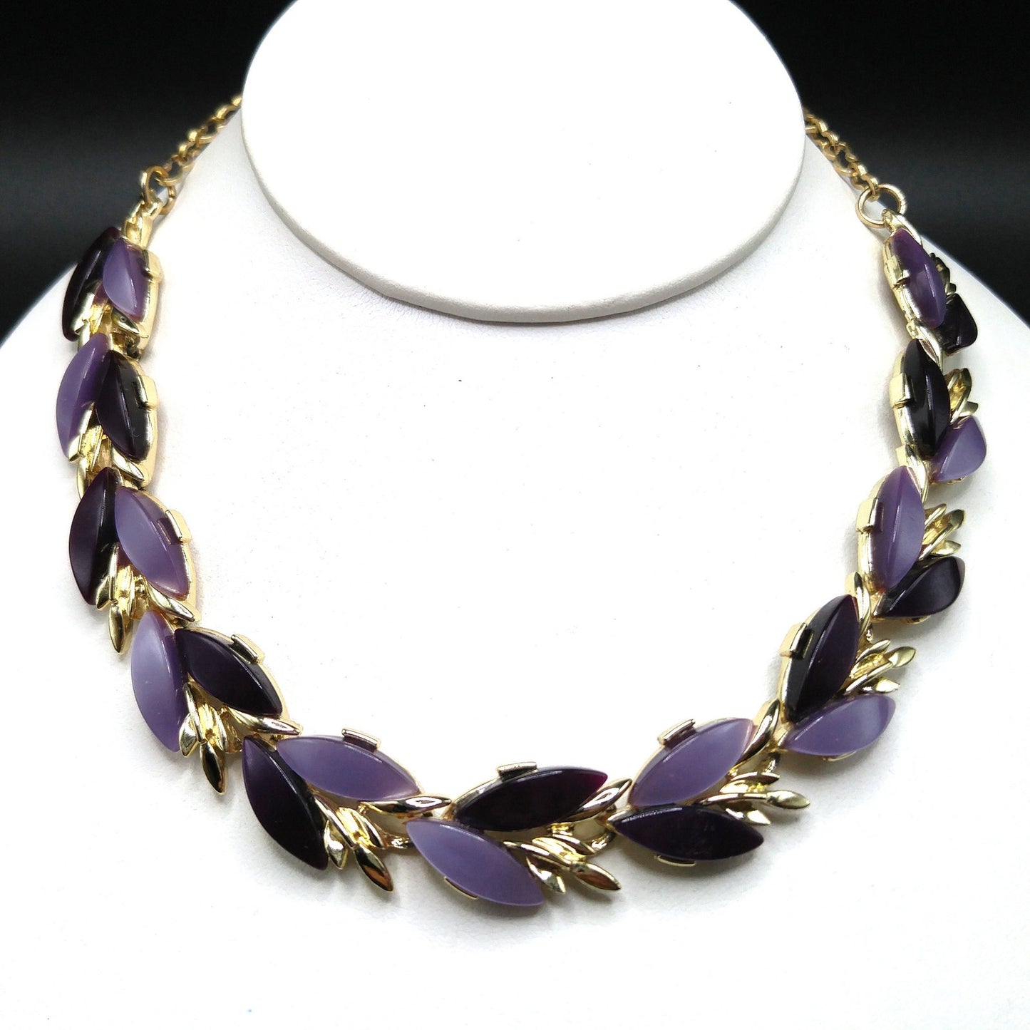 Purple Lavender Lucite Choker Necklace, Mid-Century, Gold Tone, 1950s Vintage Jewelry