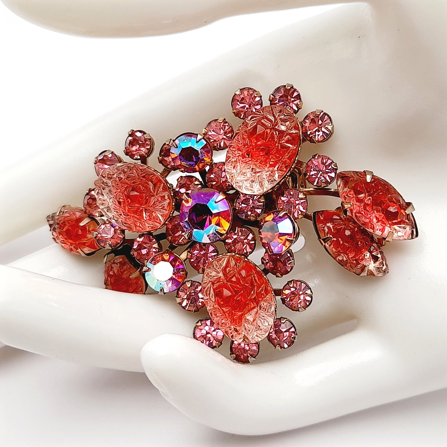 Vintage 1950s Pink Molded Glass Floral Brooch