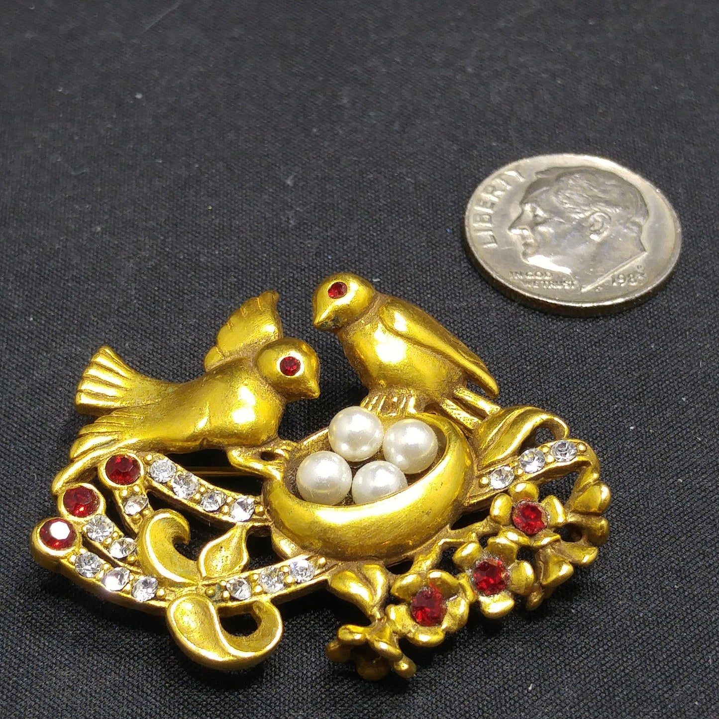 Museum of Fine Arts Birds Nest Brooch, Faux Pearls, 1990s Vintage Jewelry