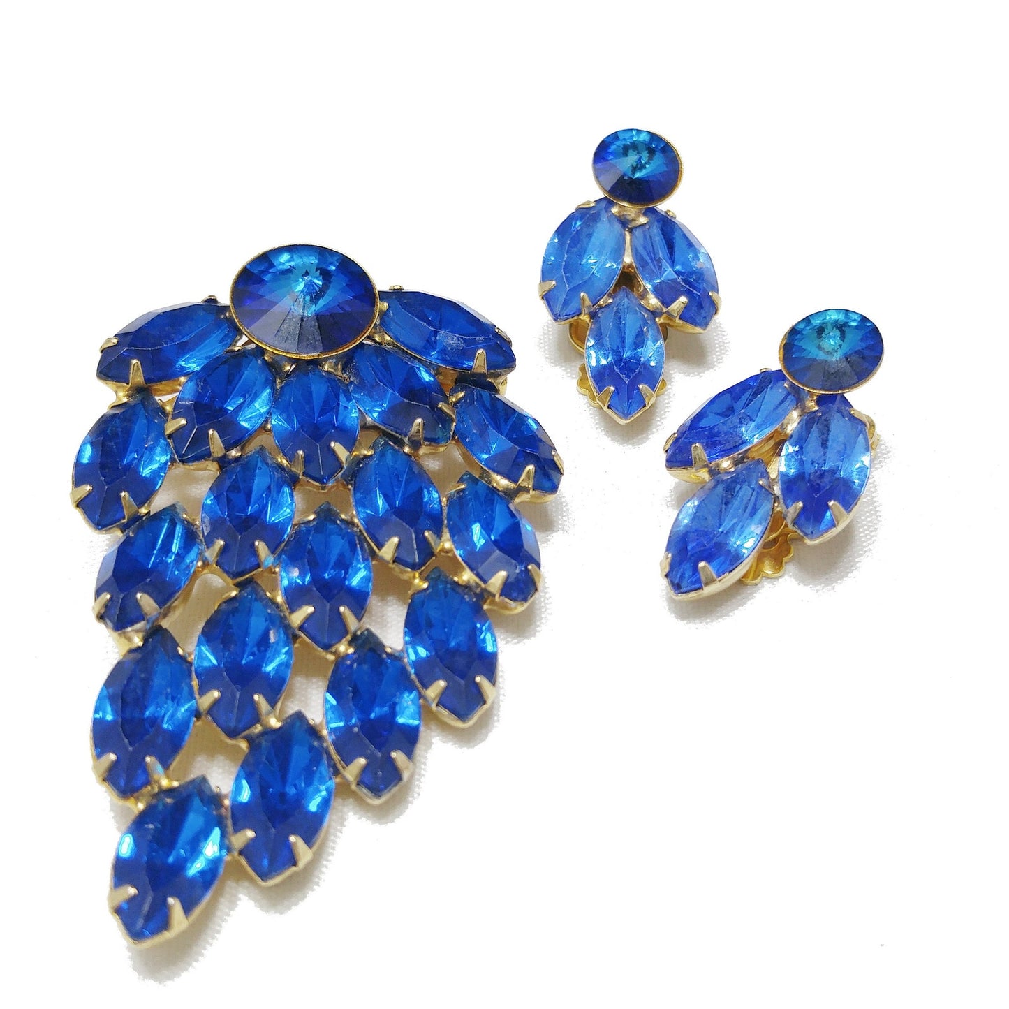 Mid Century Blue Rivoli Brooch & Earrings, Gold Plated, 1960s Vintage Jewelry