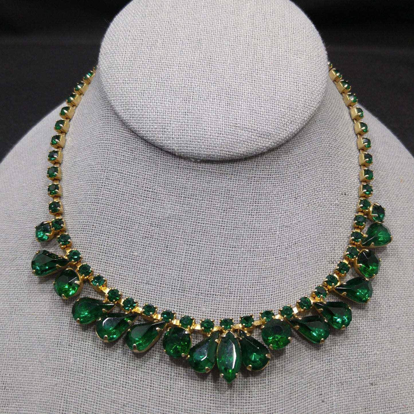 Vintage Emerald Green Rhinestone Choker Necklace, Gold Plated, 14 3/4 Inches, 1960s Vintage Jewelry