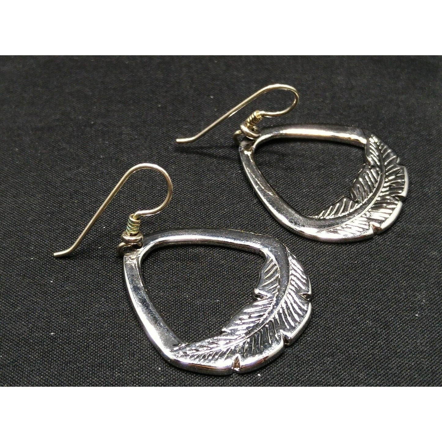 Laurel Burch Palm Leaf Dangle Earrings, Rhodium Plated, 1980s Vintage Jewelry