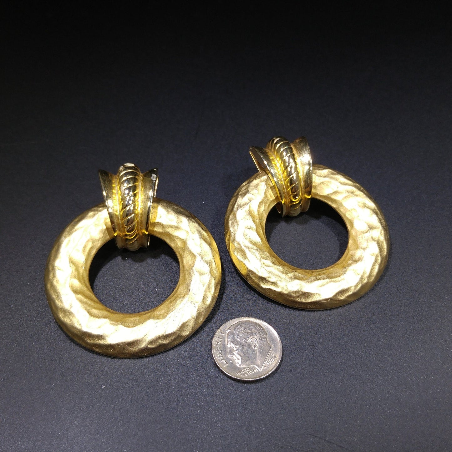 Edwin Pearl Large Runway Post Earrings, Hammered Gold Plate, 1980s Vintage Jewelry