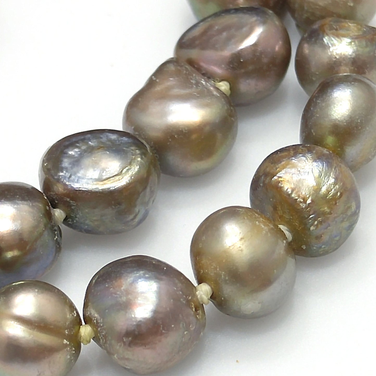 Fresh Water Pearl Necklace, Hand Knotted, Vintage Jewelry