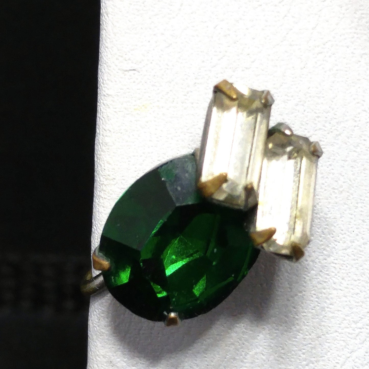 Vintage Green Clear Pendant Brooch Screw-back Earrings, 1940s Vintage Jewelry