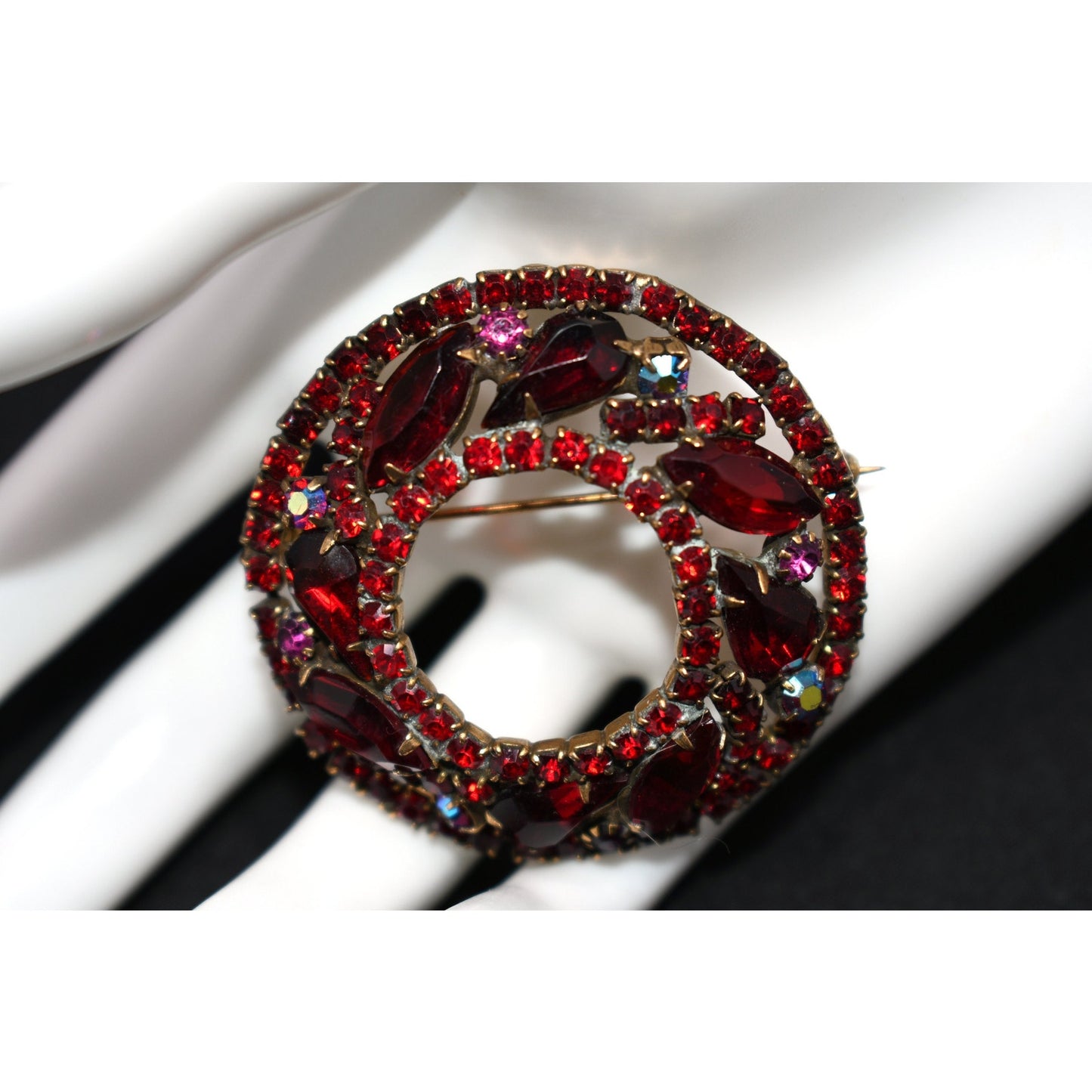 Vintage Weiss Red Rhinestone Domed Wreath Brooch, Aurora Borealis, Antique Gold Plated, 1950s