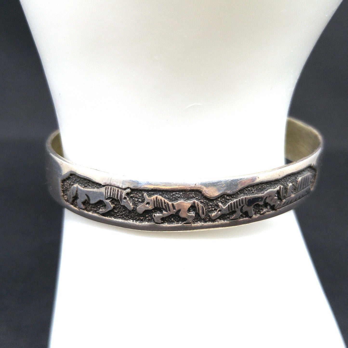 Tom & Sylvia Kee Navajo Child's Cuff Bracelet, Storyteller Sterling TSK Bracelet, Vintage Jewelry