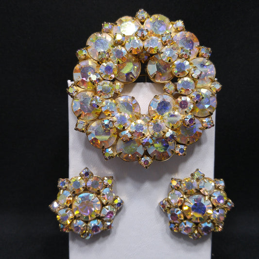 Vintage Unsigned Juliana or Weiss Brooch Earrings Set, Gold Plated, 1960