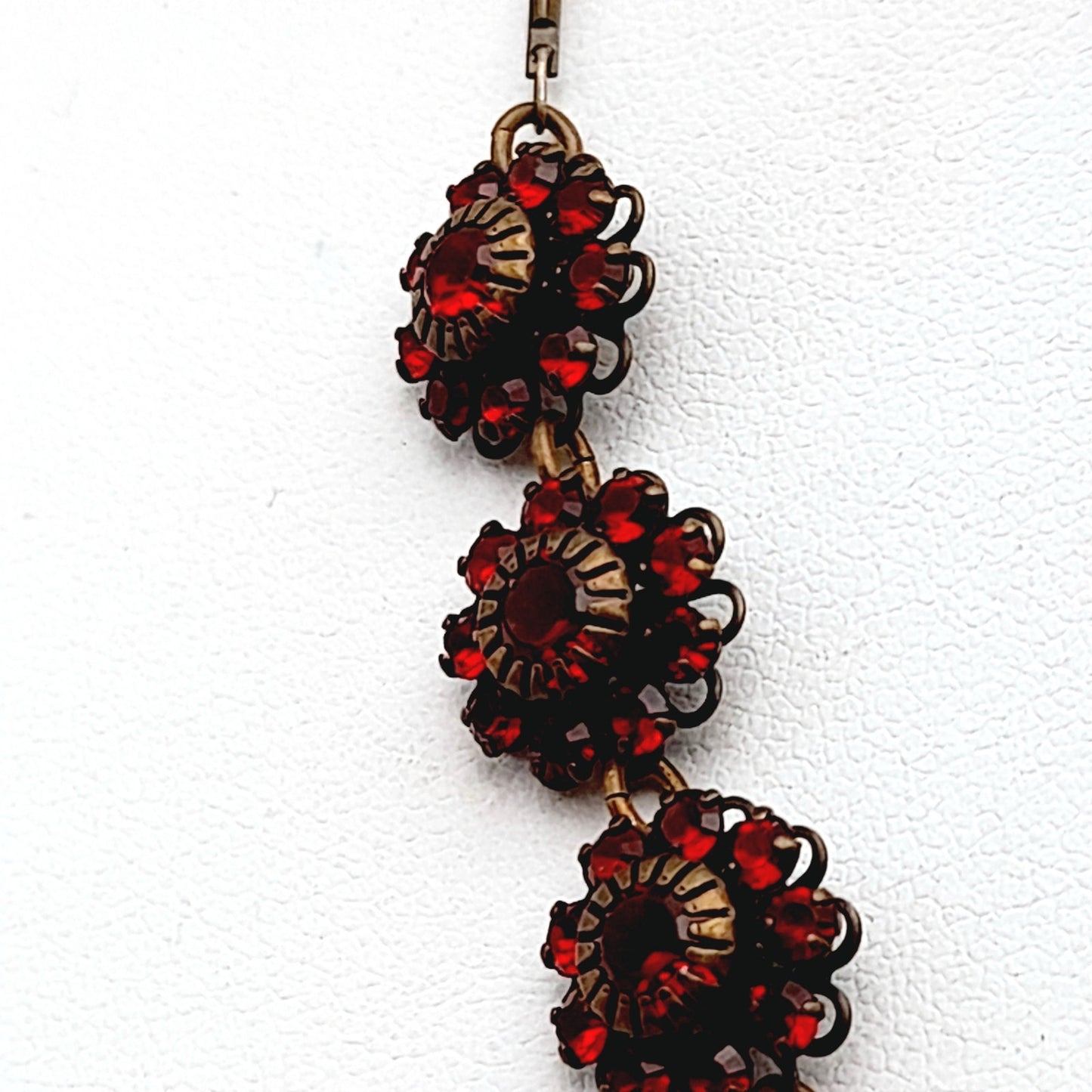 Vintage Liz Palacios Red Floral Necklace – Vintage-Inspired Sparkle from San Francisco