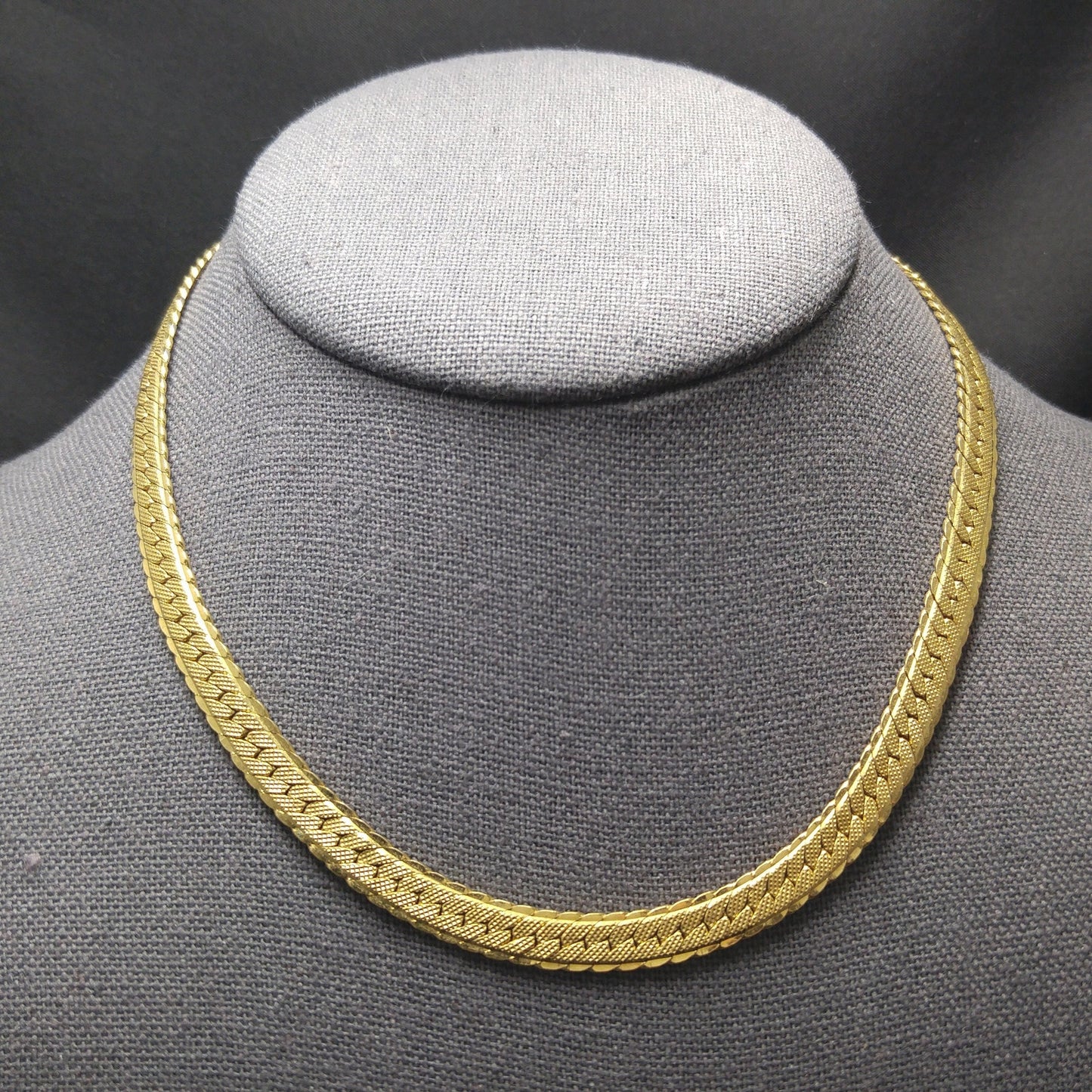 Monet Herringbone Choker Necklace, Gold Plated, 1970s Vintage Jewelry