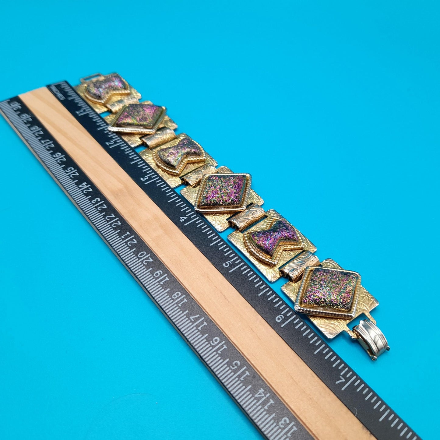 Vintage Dichroic Glass Book Chain Bracelet, Gold Tone, Iridescent Stones, 1950s, 7"