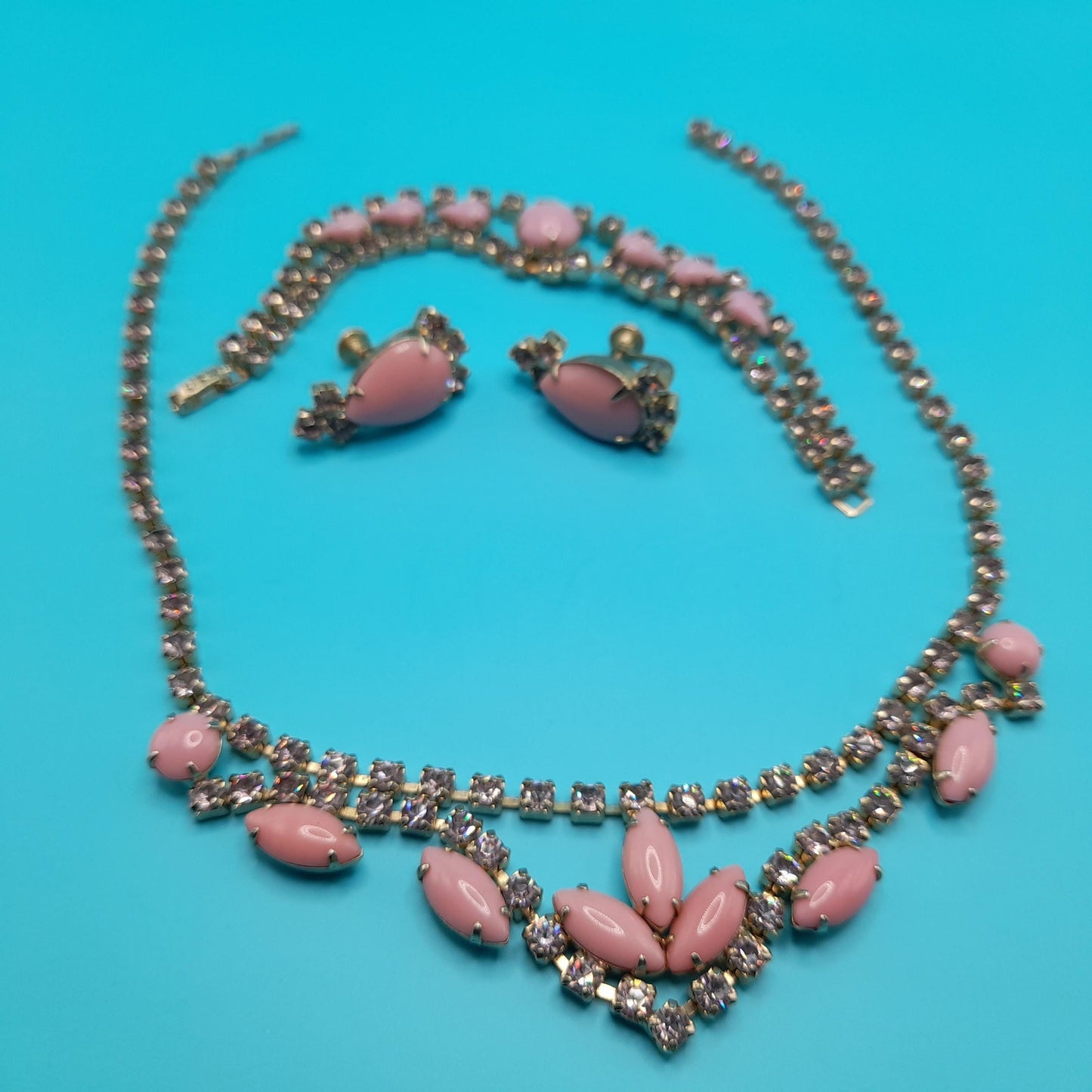 Vintage Pink Glass Rhinestone Jewelry Set: Choker Bracelet Screw-back Earrings, 1950s