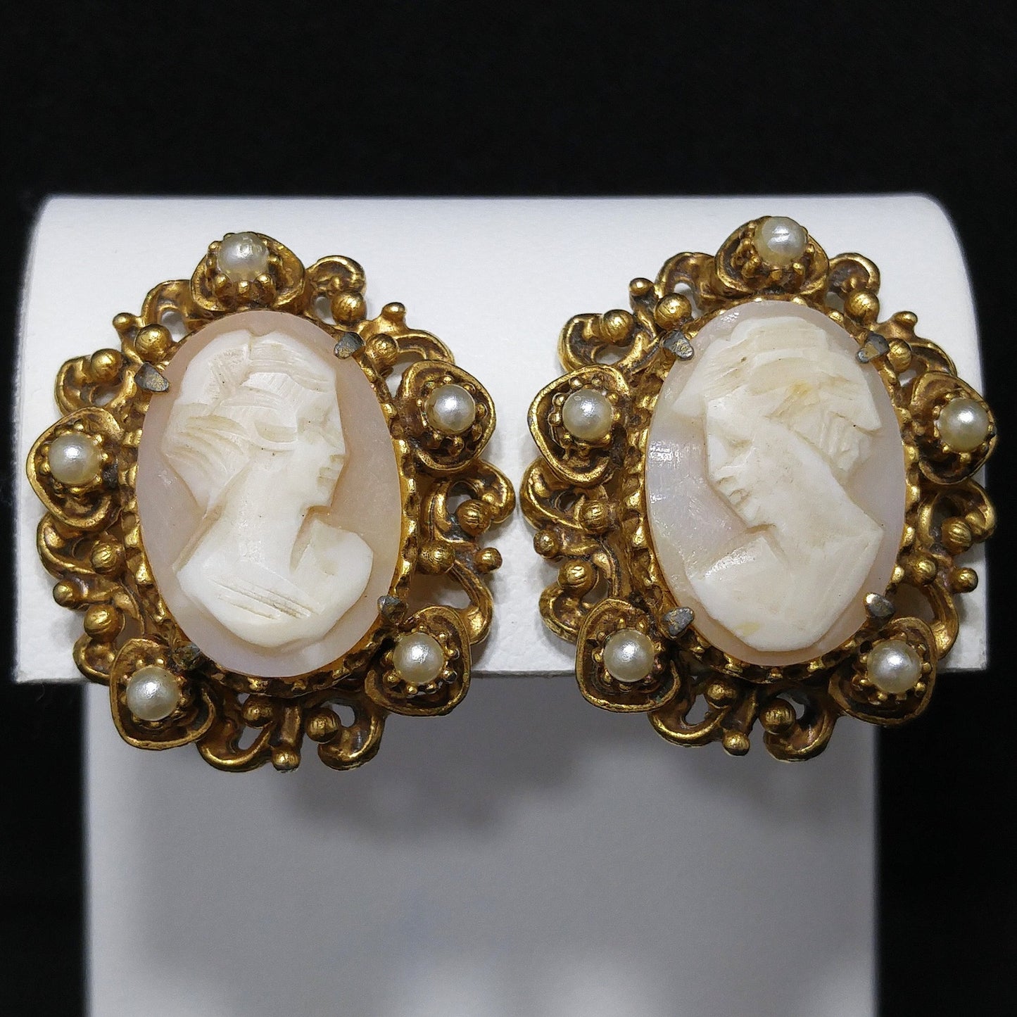 Florenza Cameo Clip Earrings, Hand-carved Shell, Gold Plated, 1950s Vintage Jewelry