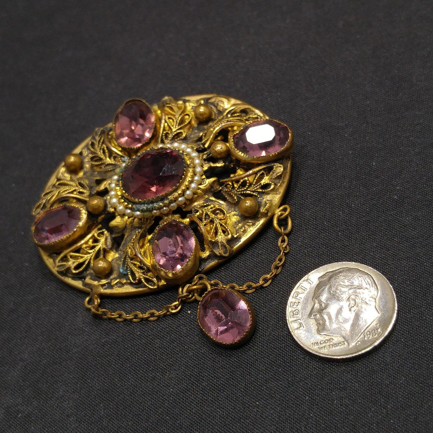 Art Nouveau Purple Czech Brooch, Purple Oval Dangle Rhinestone, 1930s Vintage Jewelry