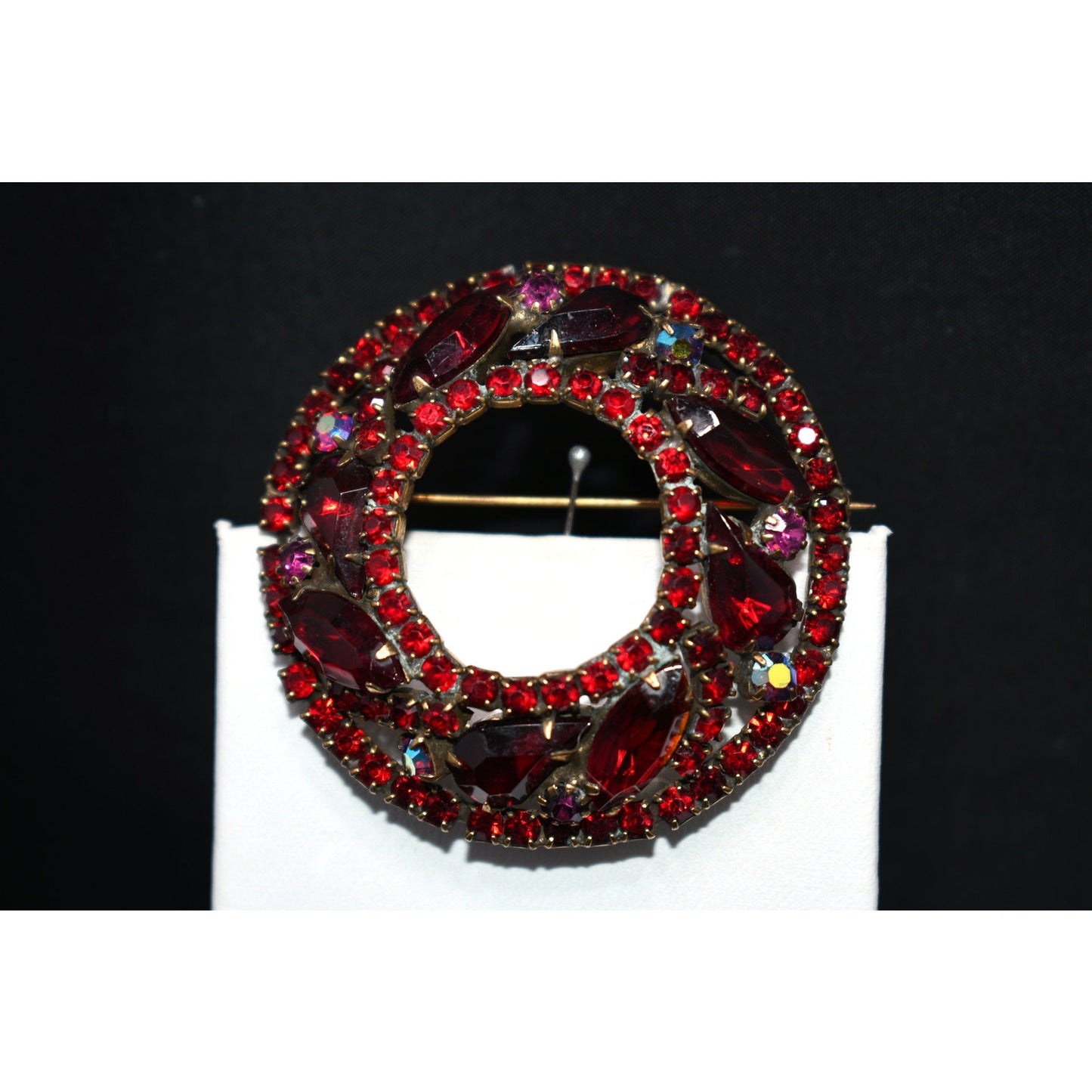 Vintage Weiss Red Rhinestone Domed Wreath Brooch, Aurora Borealis, Antique Gold Plated, 1950s