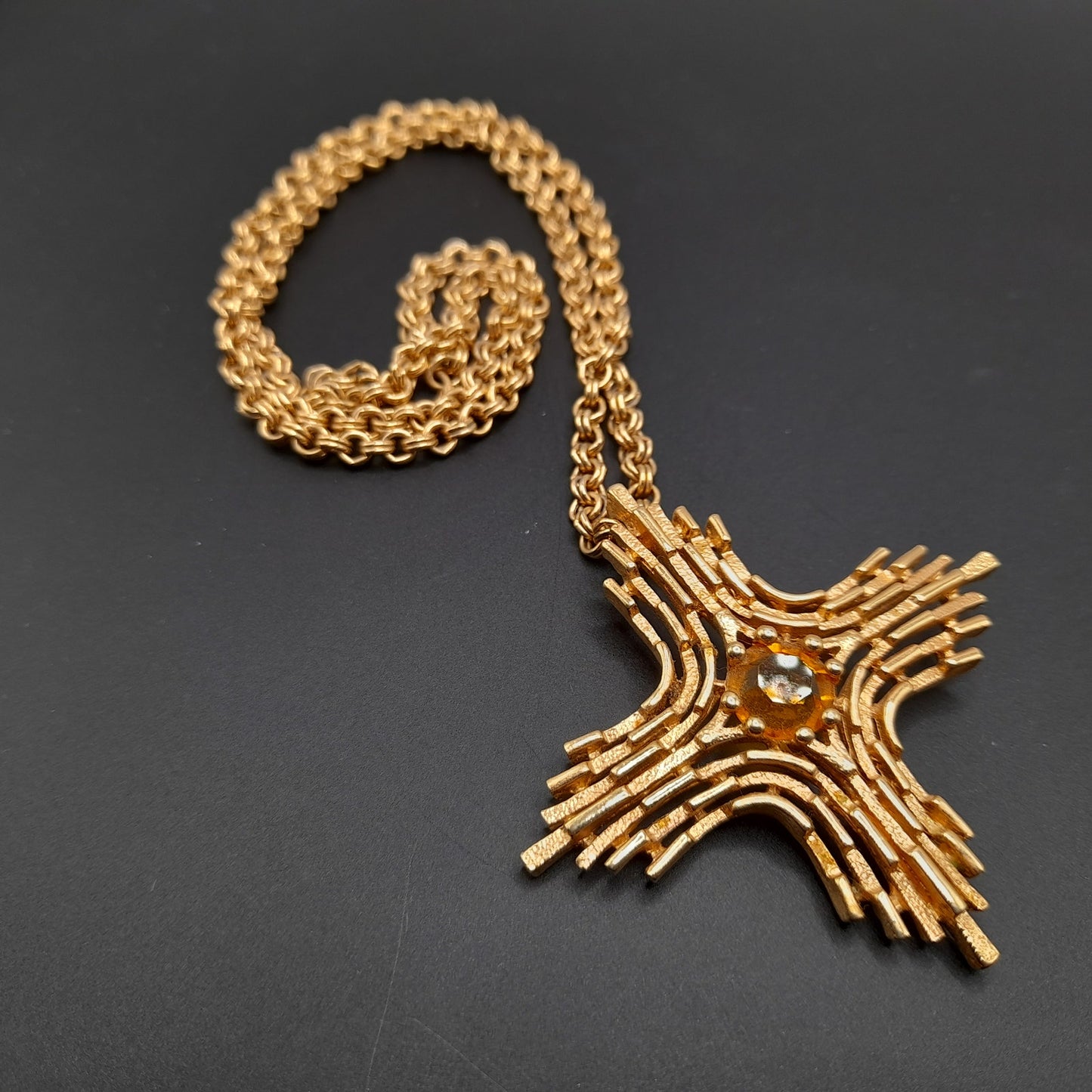 Vintage Sarah Coventry 1970s Yellow Rhinestone Cross Pendant Necklace