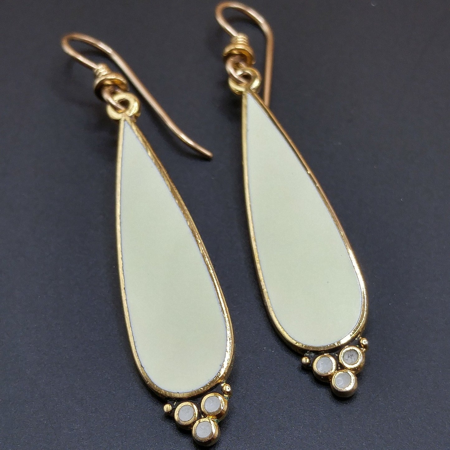 Laurel Burch Cream White Drop Earrings, Gold Plated, 1980s Vintage Jewelry