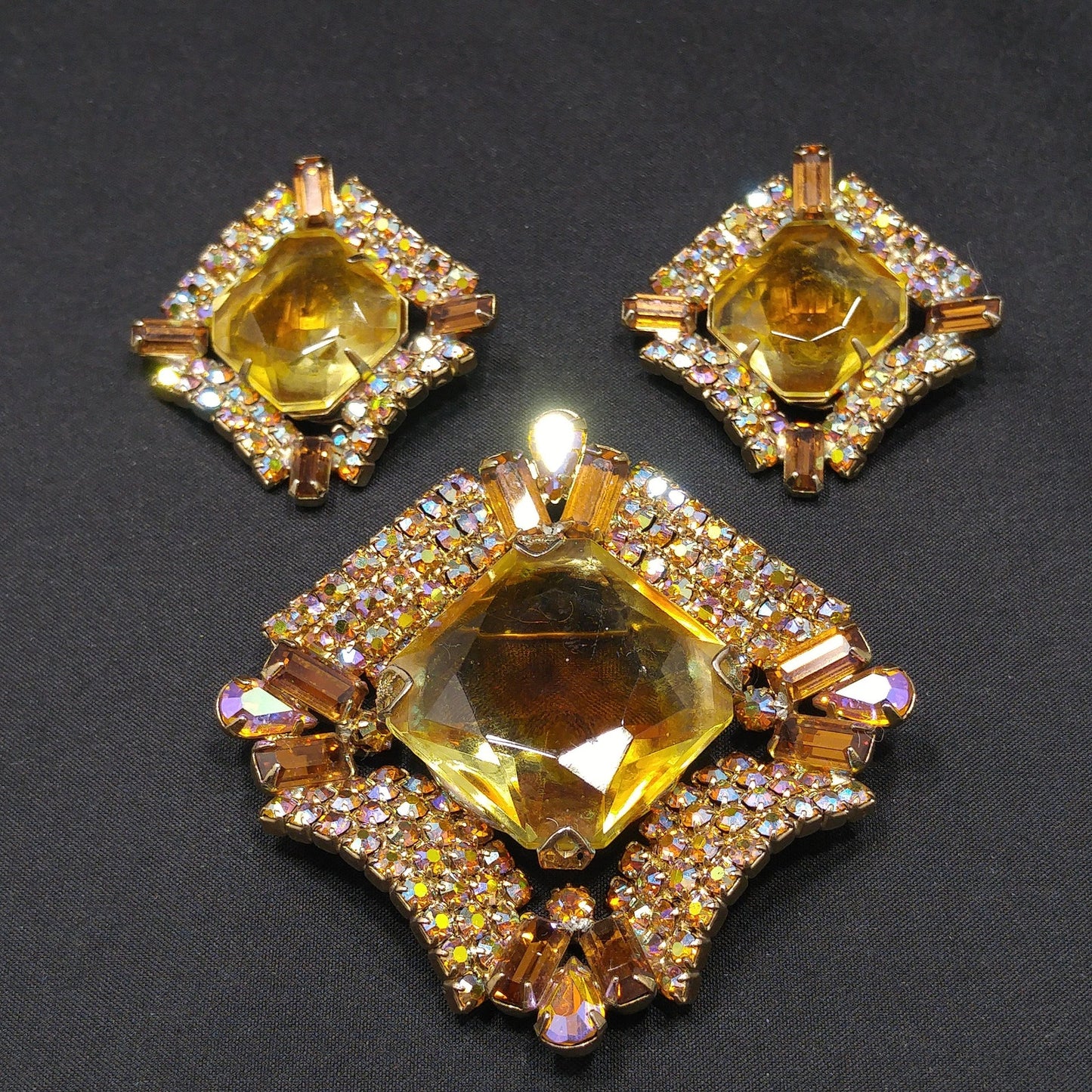 Mid-Century Modern Large Topaz Glass Brooch & Earrings, Gold Plated, 1960s Vintage Jewelry