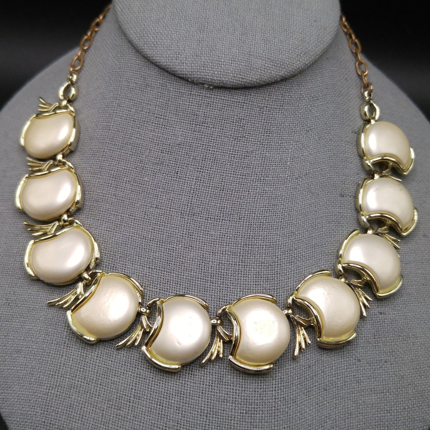 Creamy White Pearled Link Choker Necklace, Mid-Century, Gold Tone, 1950s Vintage Jewelry