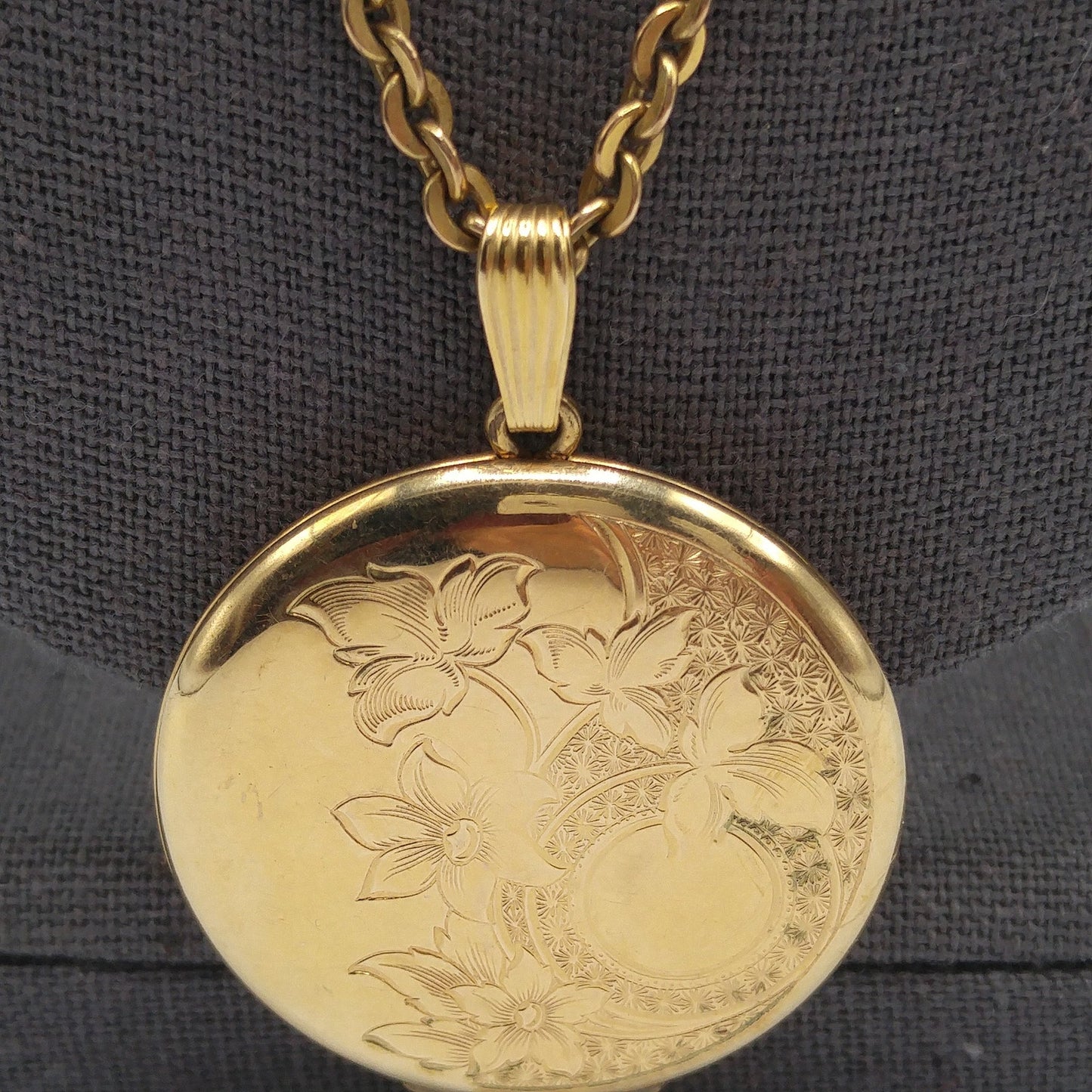 Danecraft Gold Filled Photo Locket Necklace, 12K GF, Early 1950s Vintage Jewelry