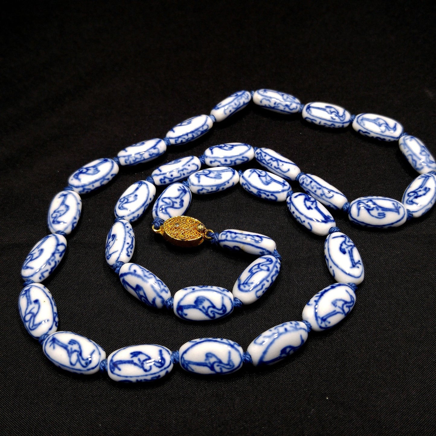 Hand Painted Blue Heron Birds Beaded Necklace, 1950s Vintage