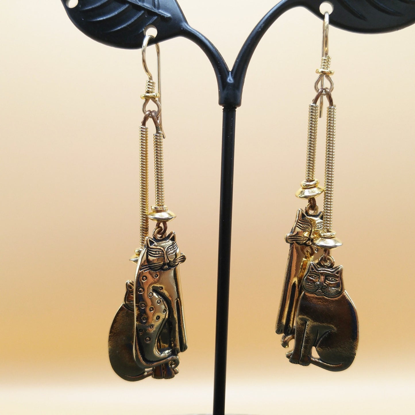 Laurel Burch Two Cats Dangle Earrings, Mystic Cat, Siamese Cat, 1980s Vintage Jewelry