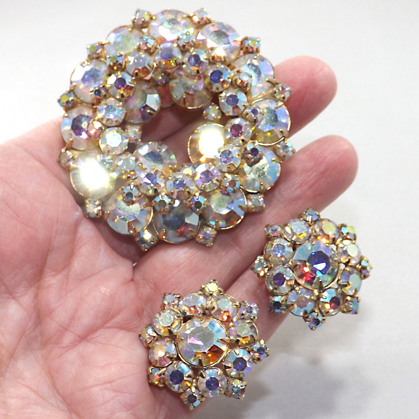 Vintage Unsigned Juliana or Weiss Brooch Earrings Set, Gold Plated, 1960