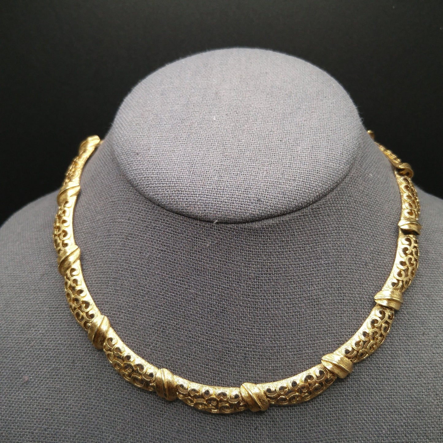 Monet Lacy Link Choker Necklace, Gold Plated, 1960s Vintage Jewelry