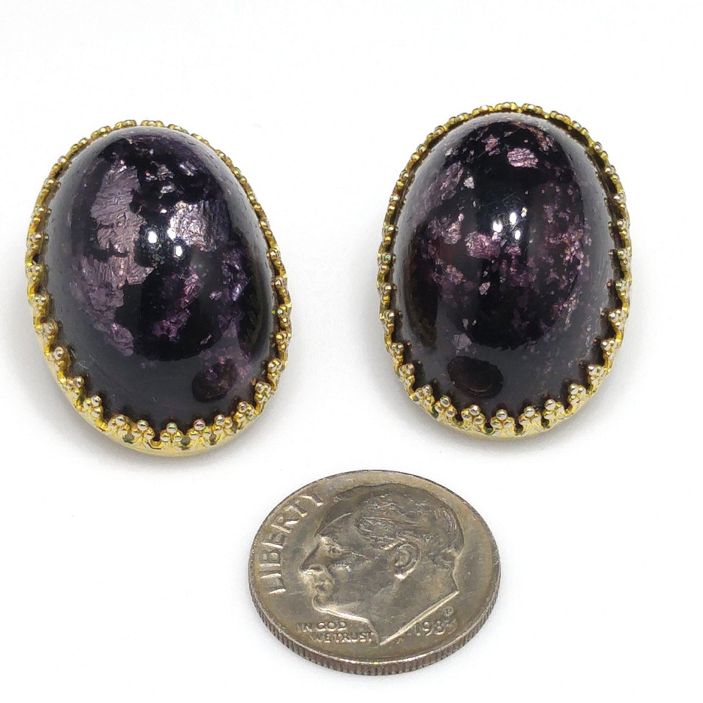 Vintage Carnegie Purple Silver Foil Glass Clip Earrings, Domed Glass, 1950s