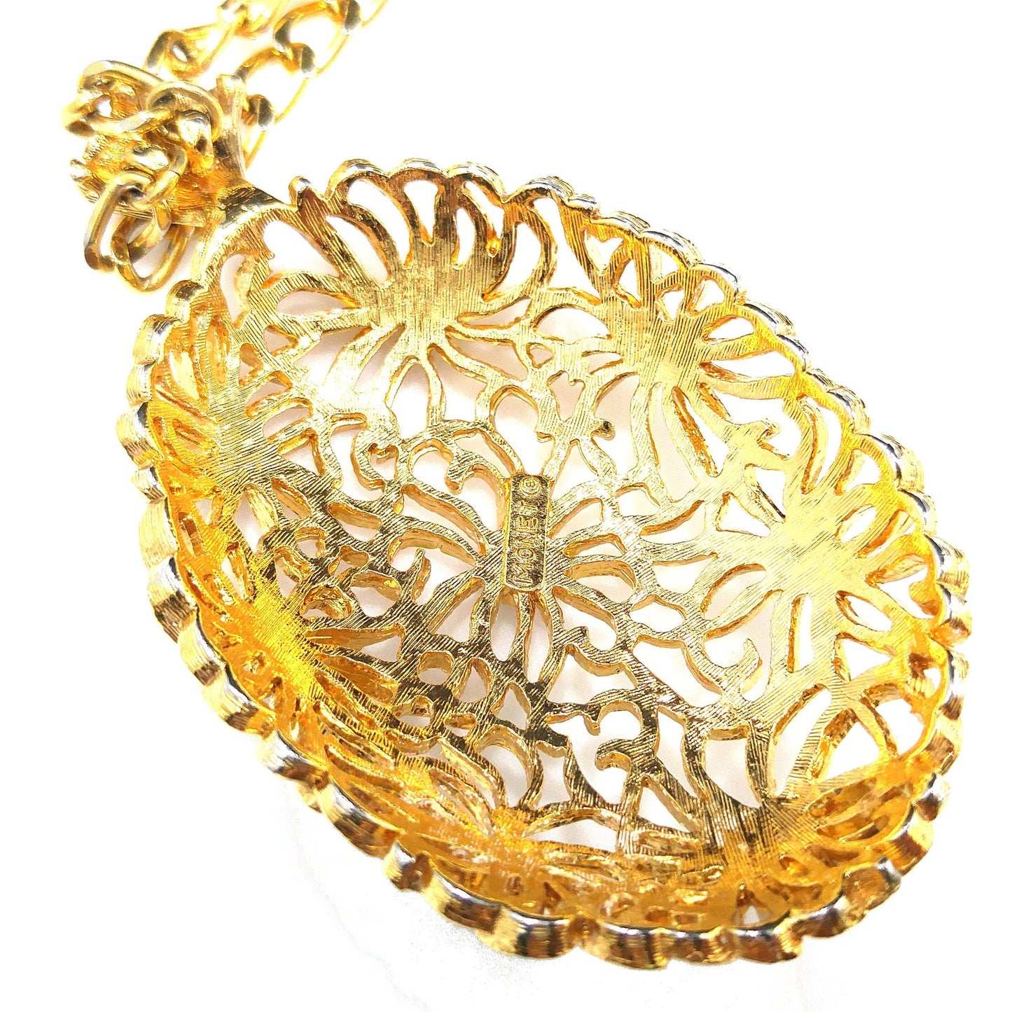 Monet Floral Filigree Pendant Necklace, Gold Plated, 1970s Vintage Jewelry