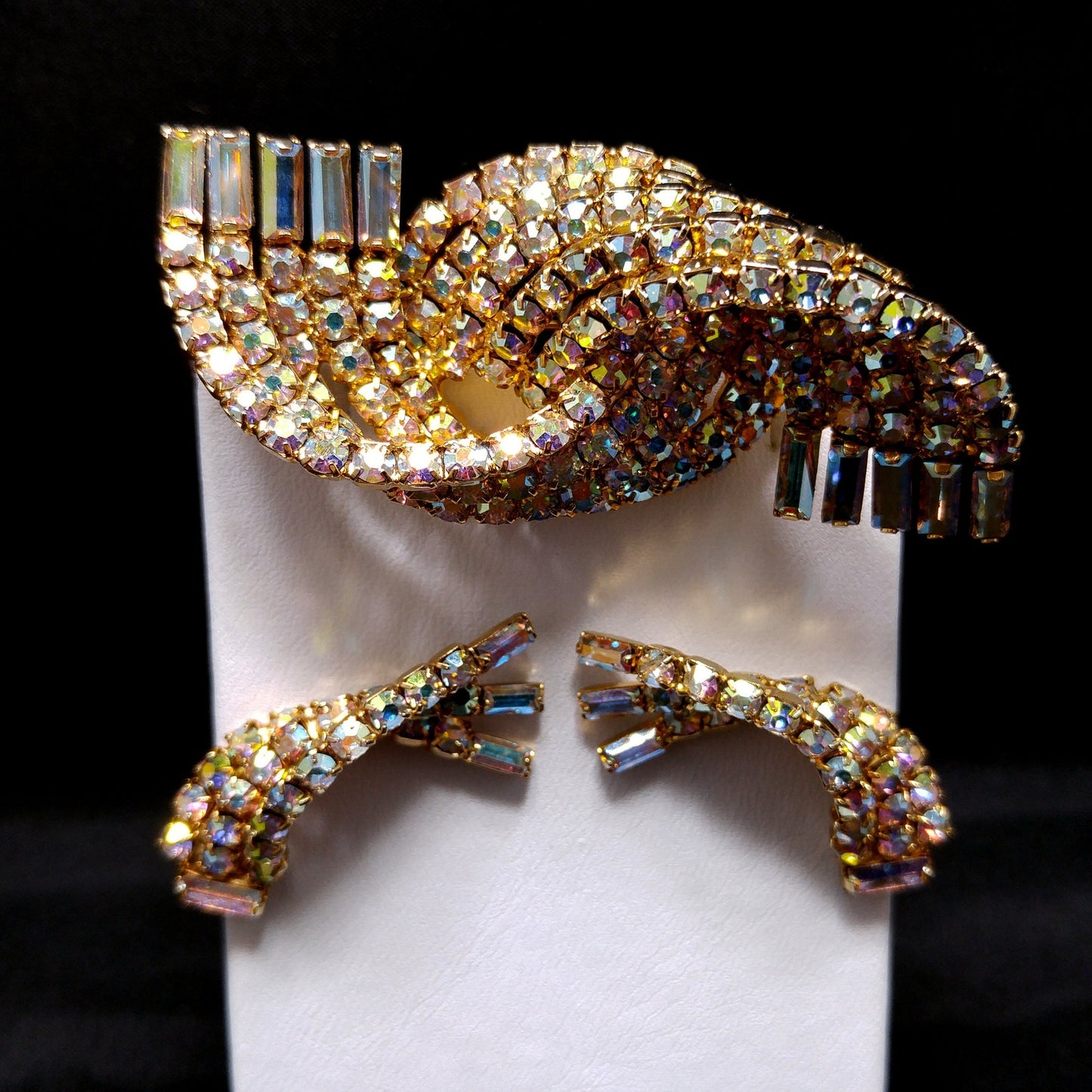 Mid-century Modern AB Rhinestone Brooch Earrings, Gold Plated, 1960s Vintage Jewelry