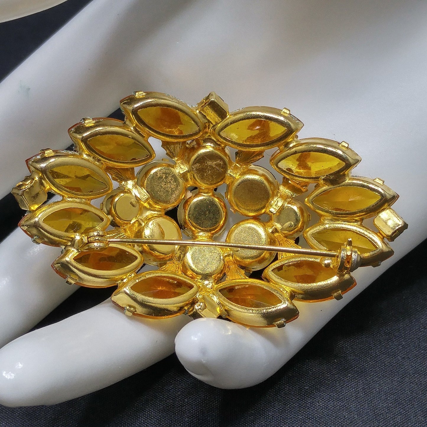 Light Topaz Green Rhinestone Brooch Earrings Set, Gold Plated, 1960s Vintage Jewelry
