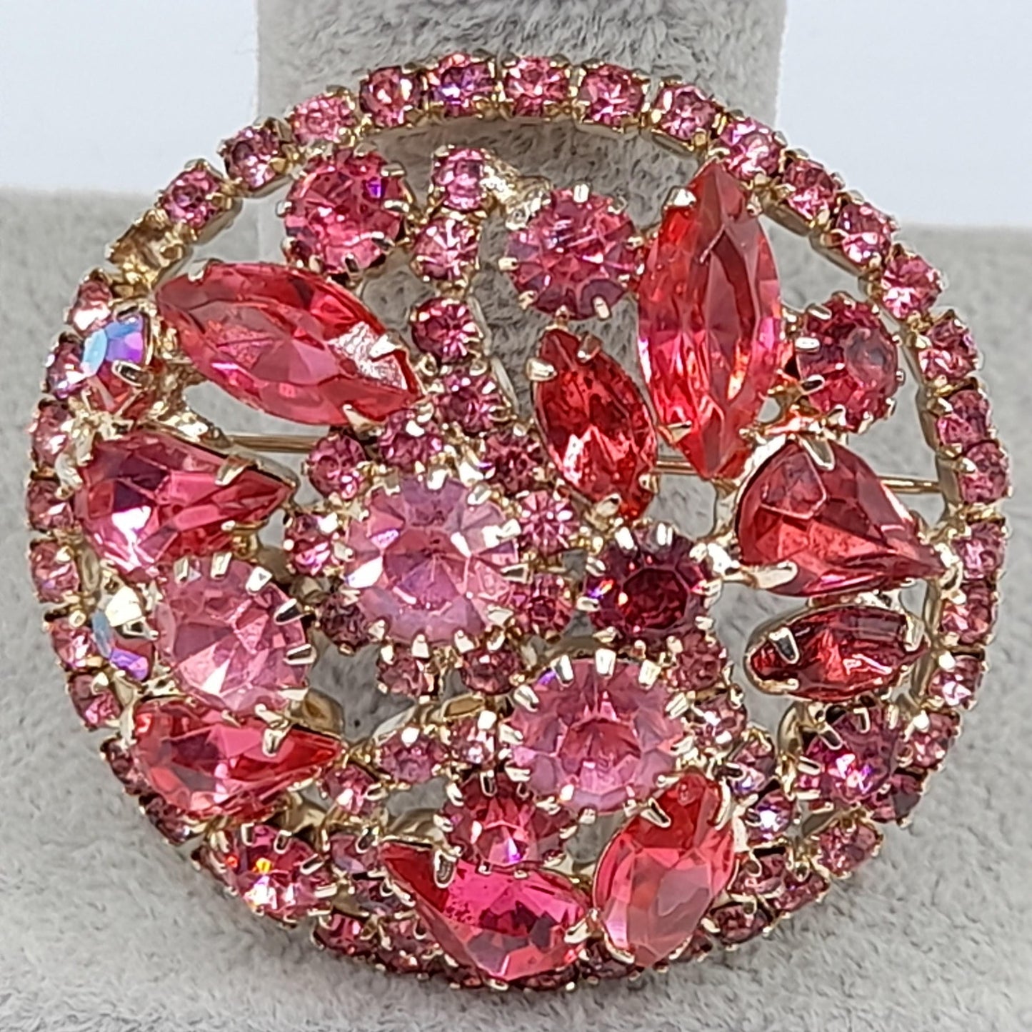 Vintage Unsigned Weiss Pink Rhinestone Brooch, Gold Plated, 1960s