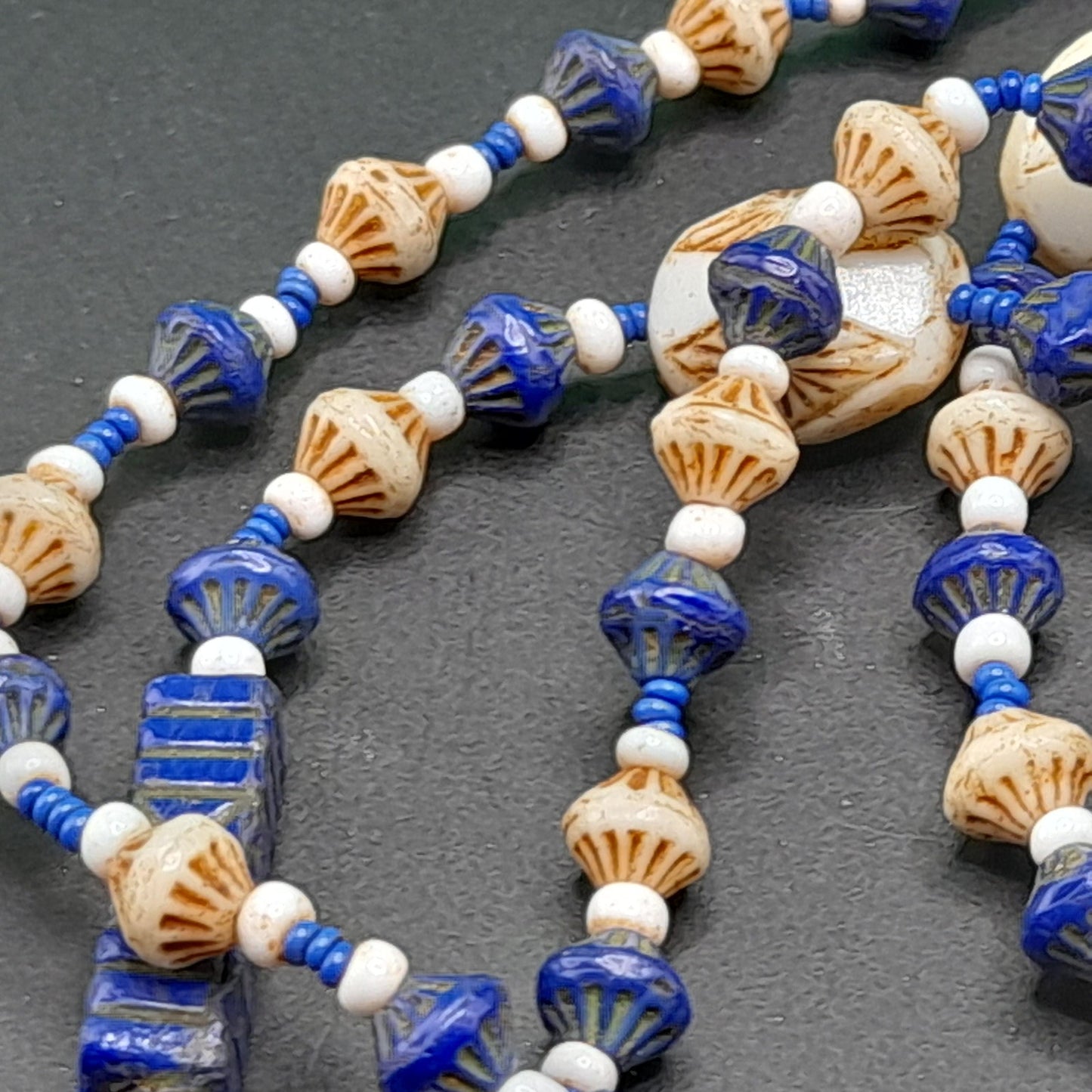 Neiger Brothers Czech Bead Necklace, Art Deco, Uranium Glass, 1920s Vintage Jewelry