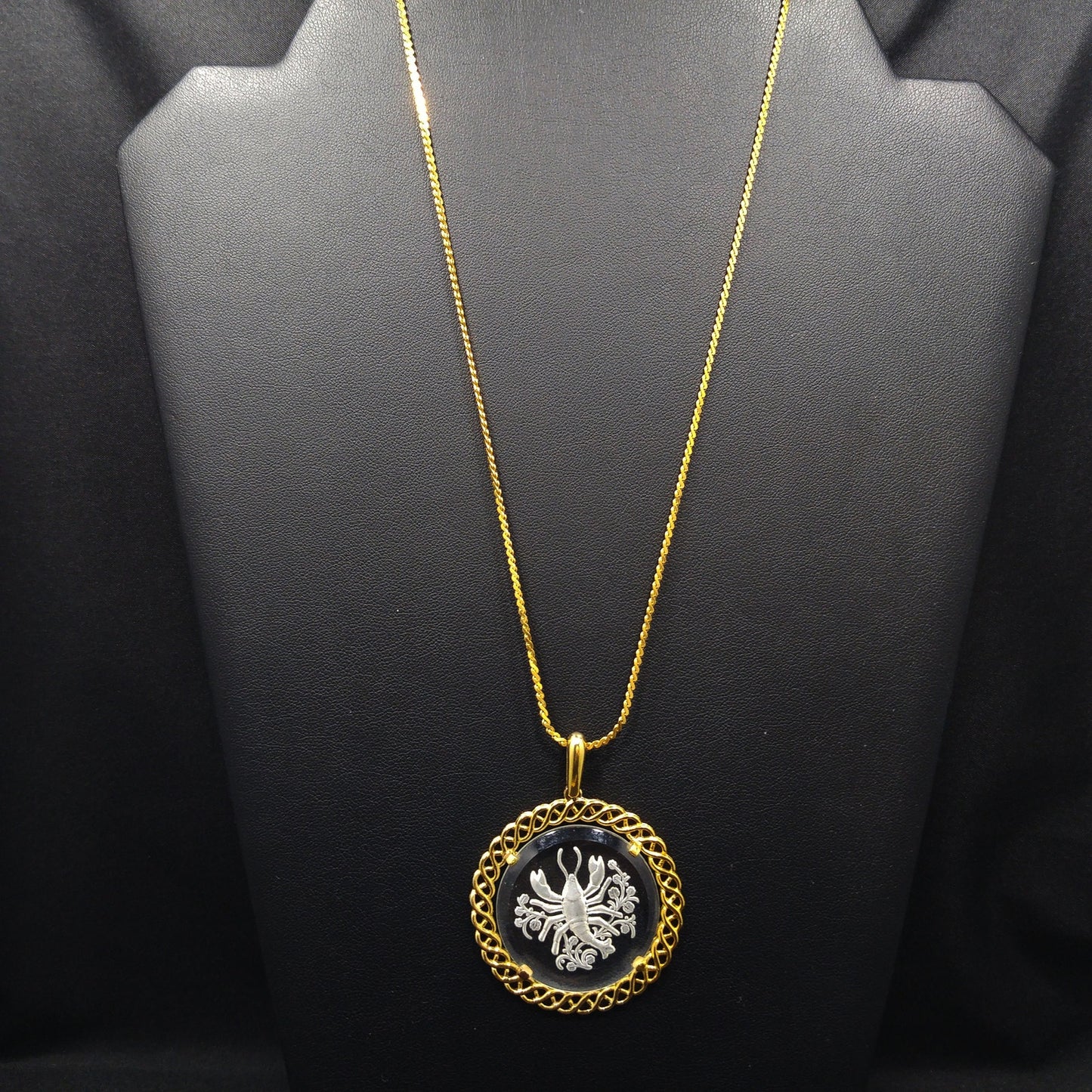 Vintage Crown Trifari Zodiac "Cancer" Necklace, Glass Intaglio Crab, Gold Plated, 1960s Vintage Jewelry