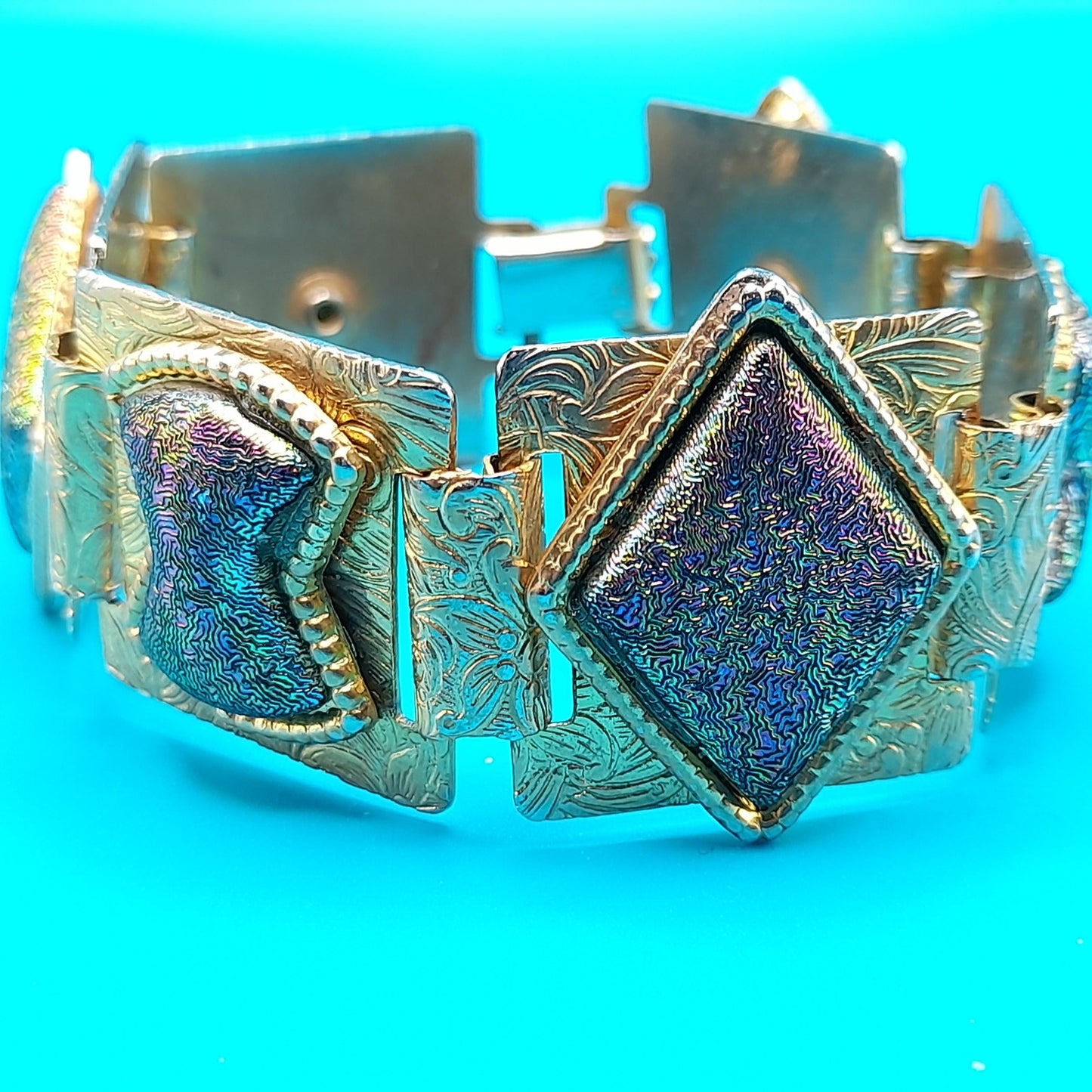 Vintage Dichroic Glass Book Chain Bracelet, Gold Tone, Iridescent Stones, 1950s, 7"