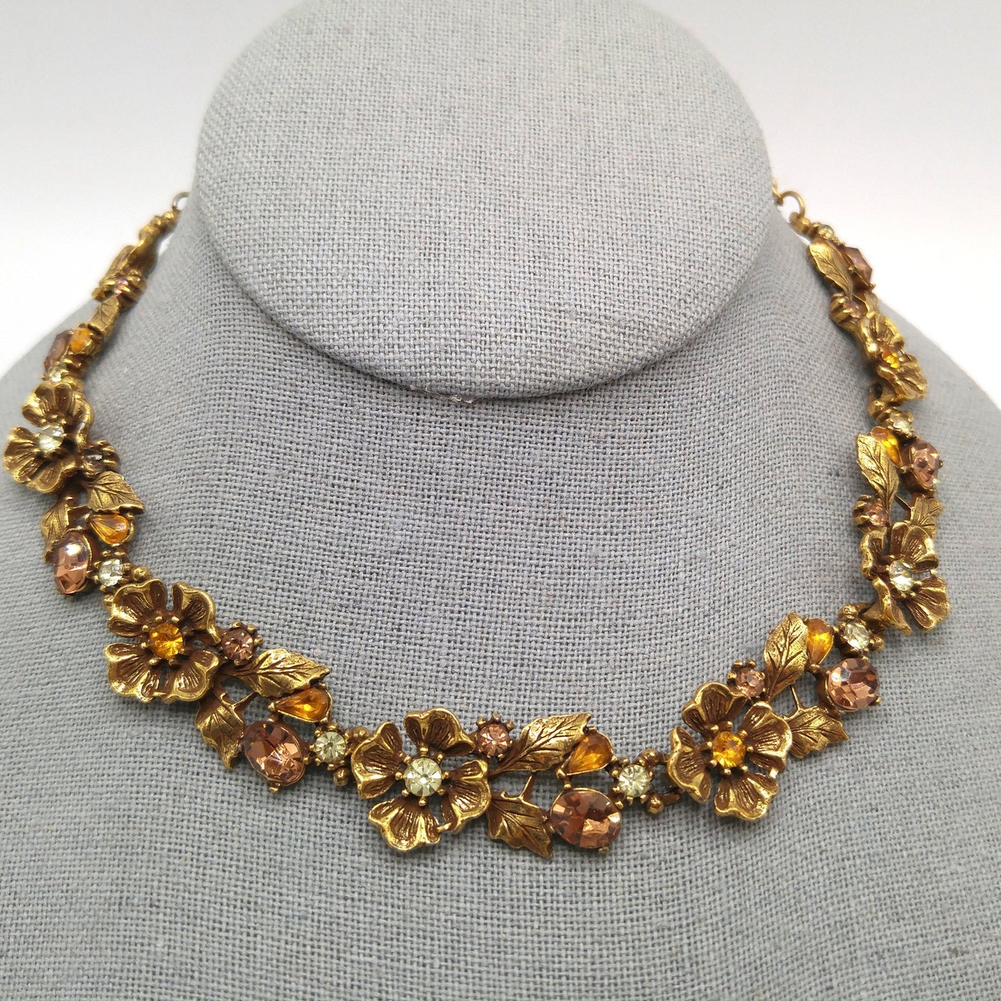 Topaz Rhinestone Floral Choker Necklace, Flower Links, 1960s Vintage Jewelry