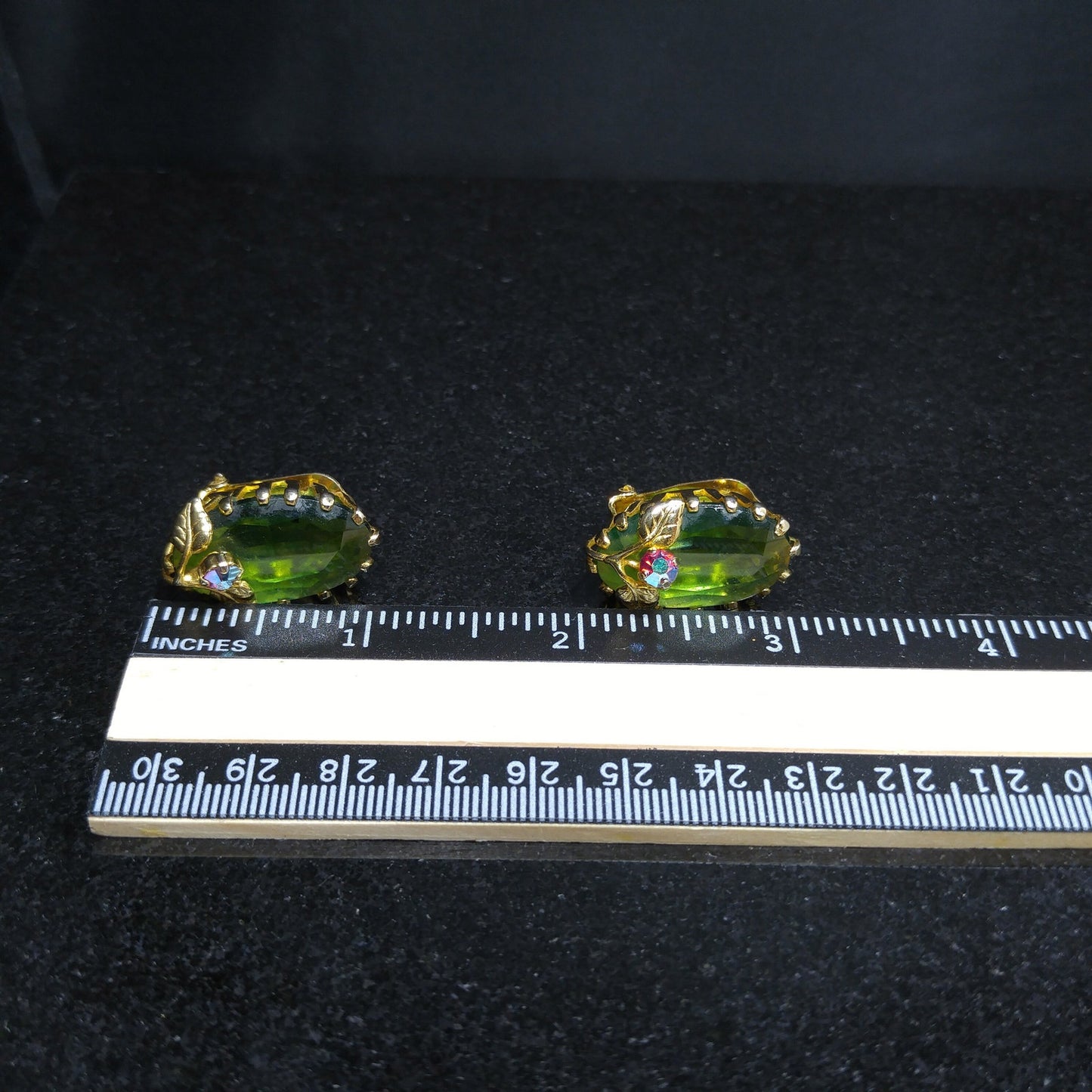 Kramer Austria Green Clip Earrings, Gold Plated, 1950s Vintage Jewelry