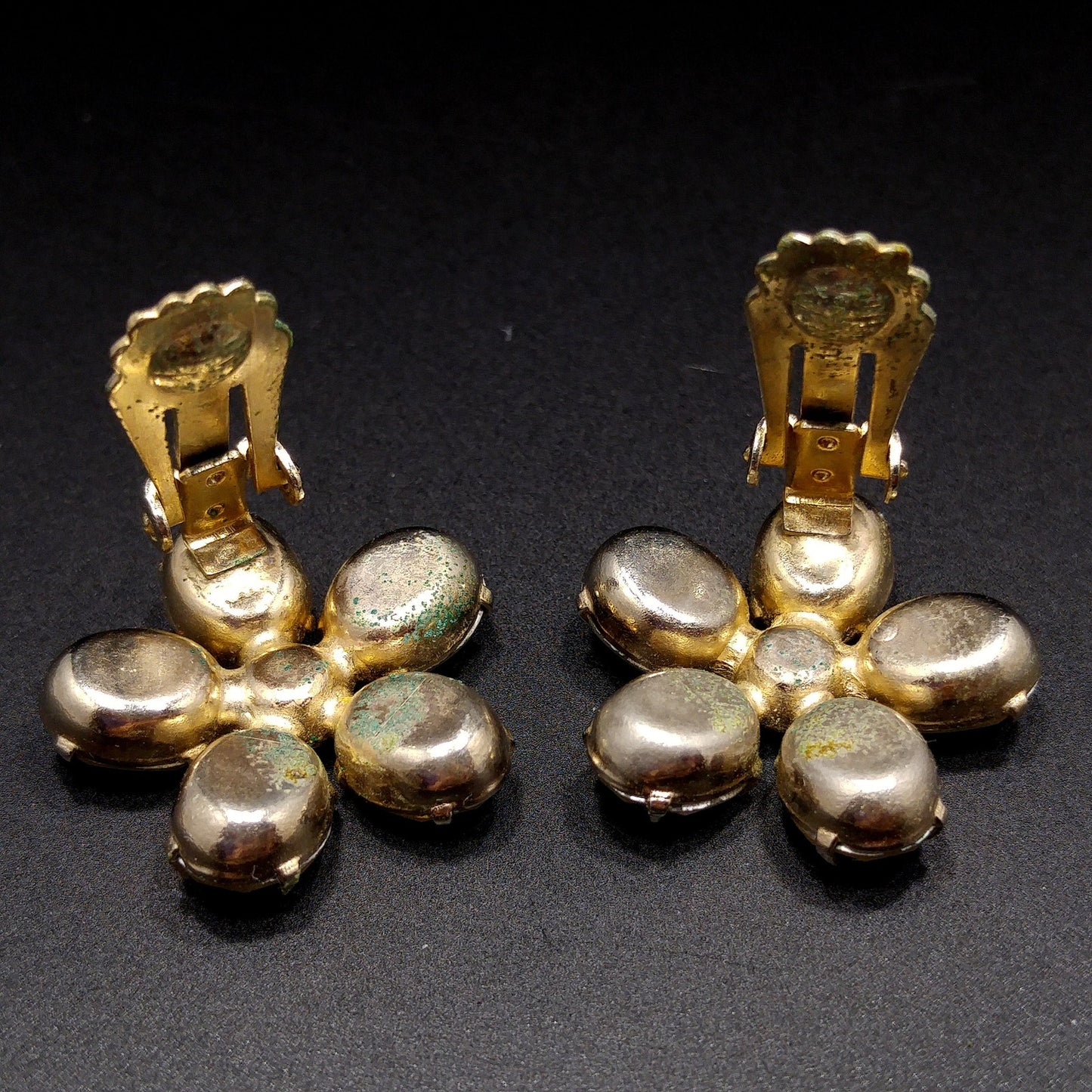 Weiss Aurora Borealis Clear Rhinestone Earrings, Flower Clip Earrings, 1950s Vintage Jewelry