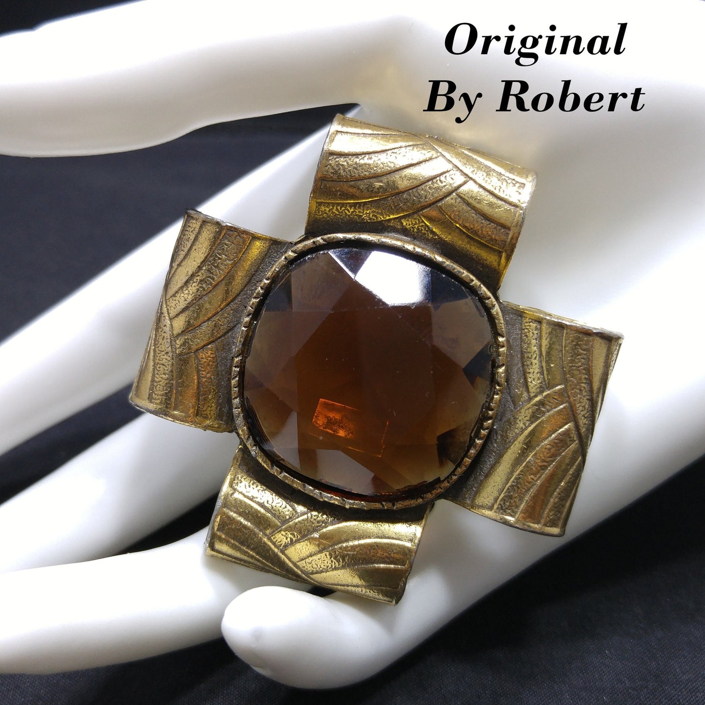 Mid-Century "Original By Robert" Topaz Glass Brooch Pendant, Gold Plated, 1950s Vintage Jewelry