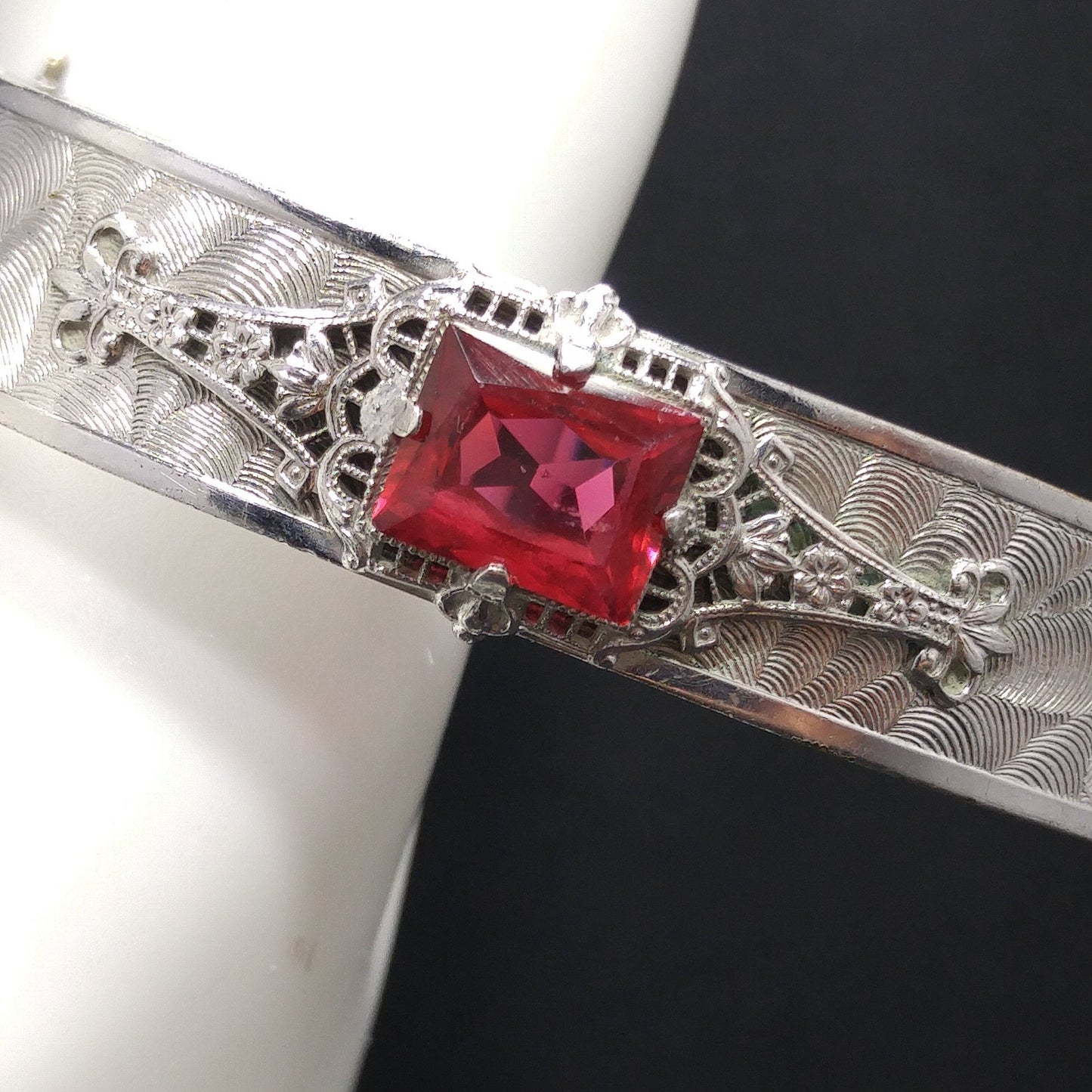 Emerald Cut Red Rhinestone Hinged Bracelet, Silver Tone, 1970s Vintage Jewelry