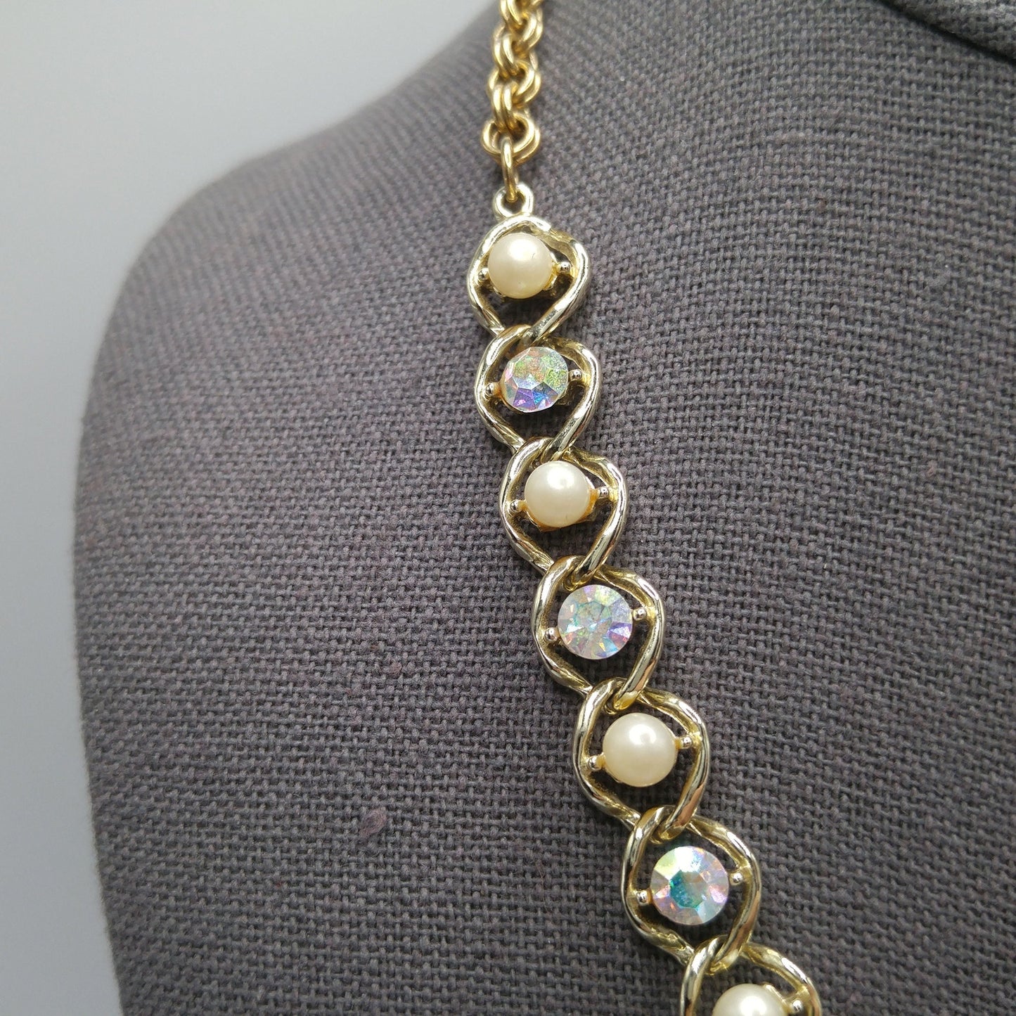 Mid-Century Faux Pearl AB Rhinestone Necklace, Aurora Borealis, 1960s Vintage Jewelry