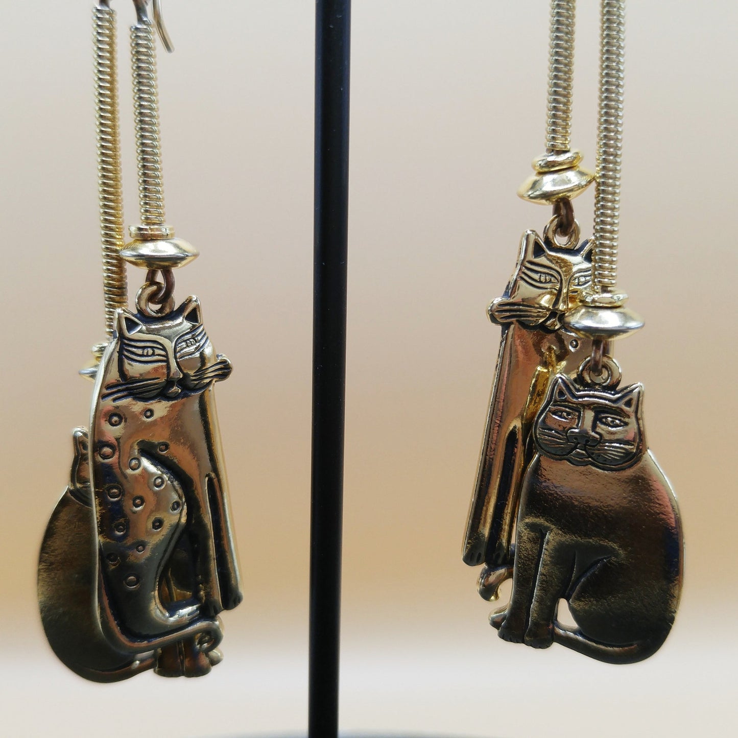 Laurel Burch Two Cats Dangle Earrings, Mystic Cat, Siamese Cat, 1980s Vintage Jewelry