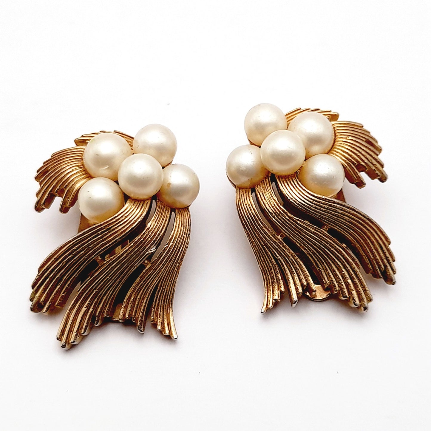 Vintage Crown Trifari Faux Pearl Clip Earrings – Gold Tone Designer Jewelry