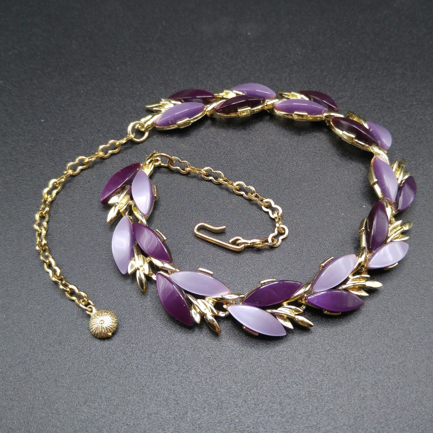 Purple Lavender Lucite Choker Necklace, Mid-Century, Gold Tone, 1950s Vintage Jewelry
